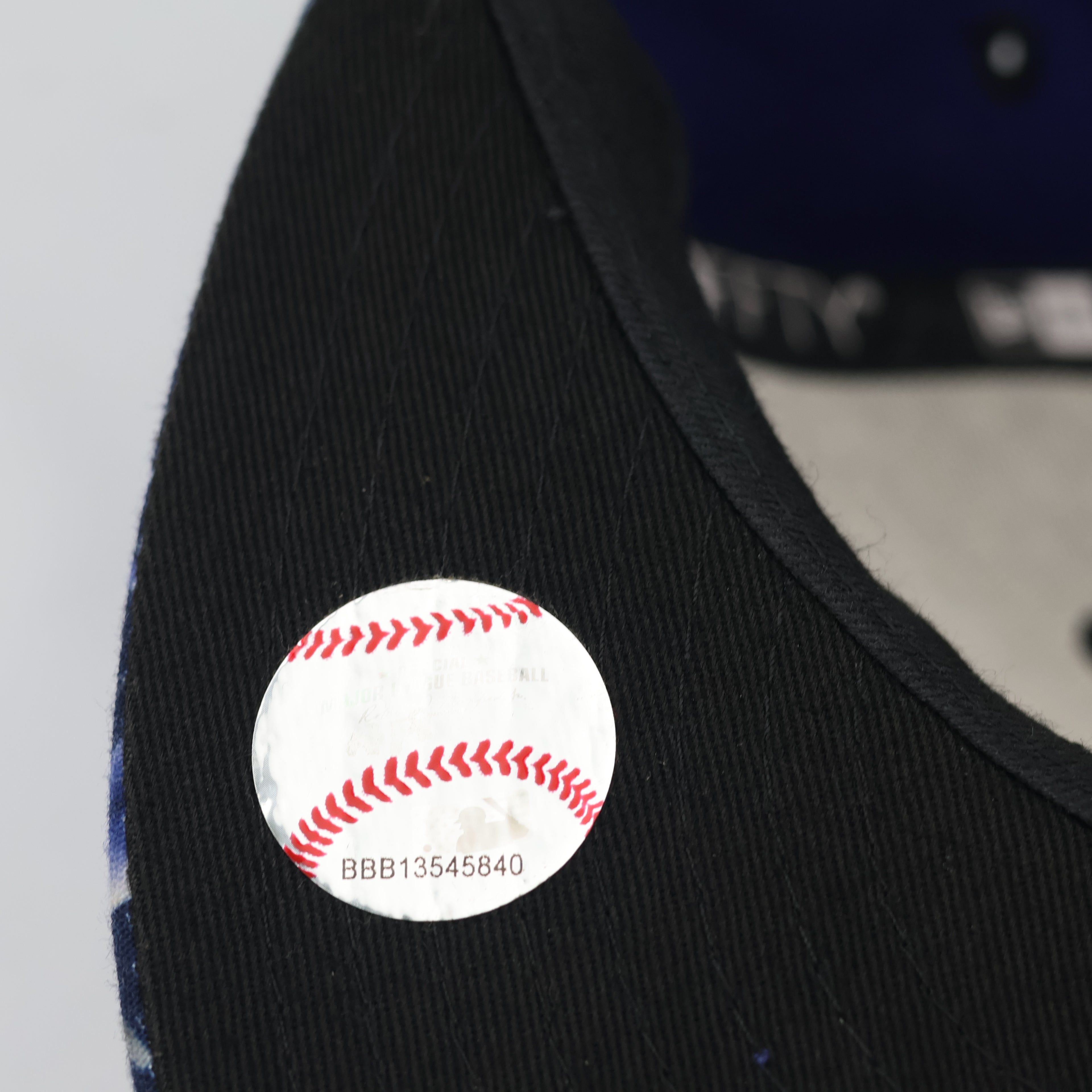 New Era 59FIFTY Los Angeles Dodgers Fitted Thrifted Hat - Royal Blue/Pattern Brim