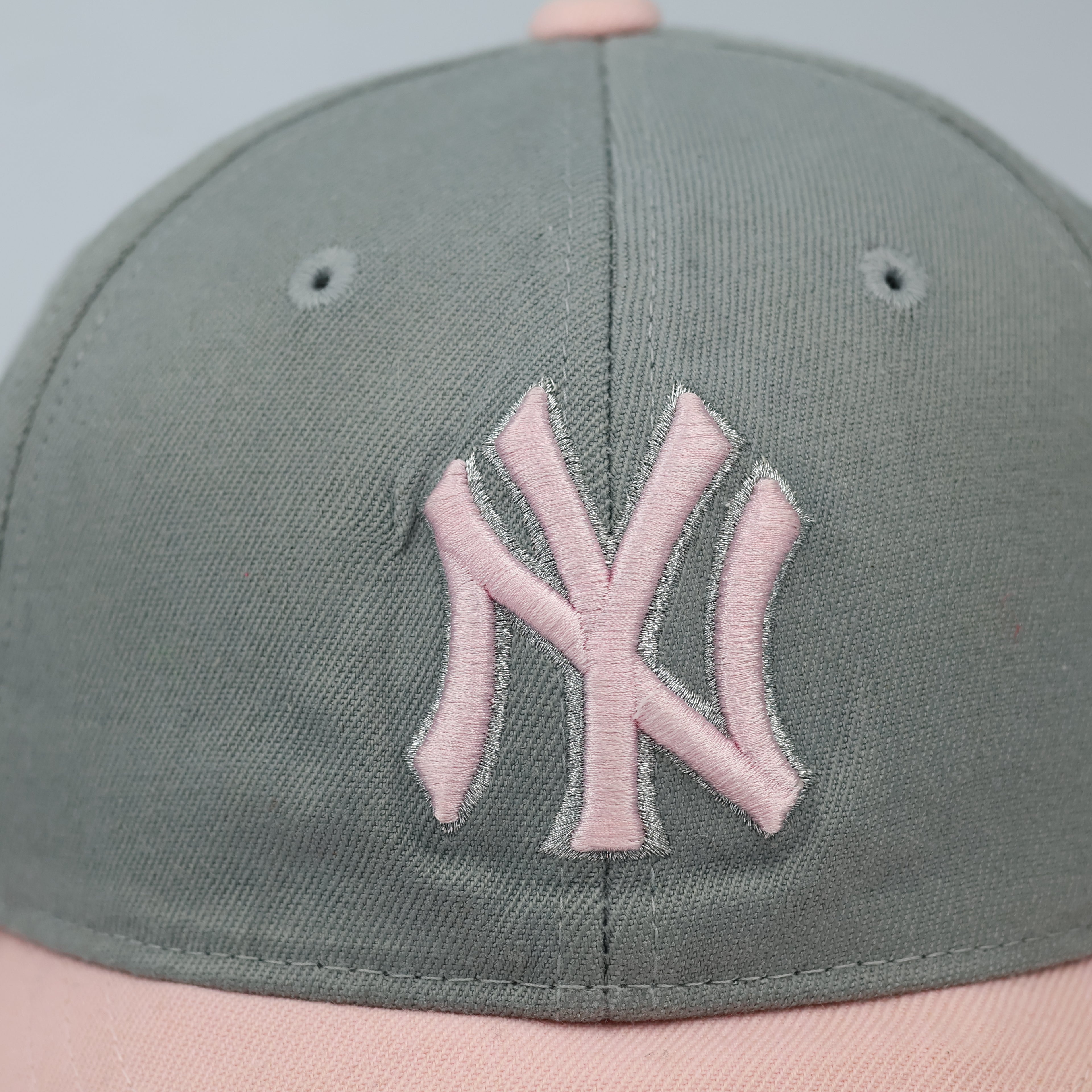 Authentic MLB New York Yankees Thrifted Hat - Grey & Pastel Pink