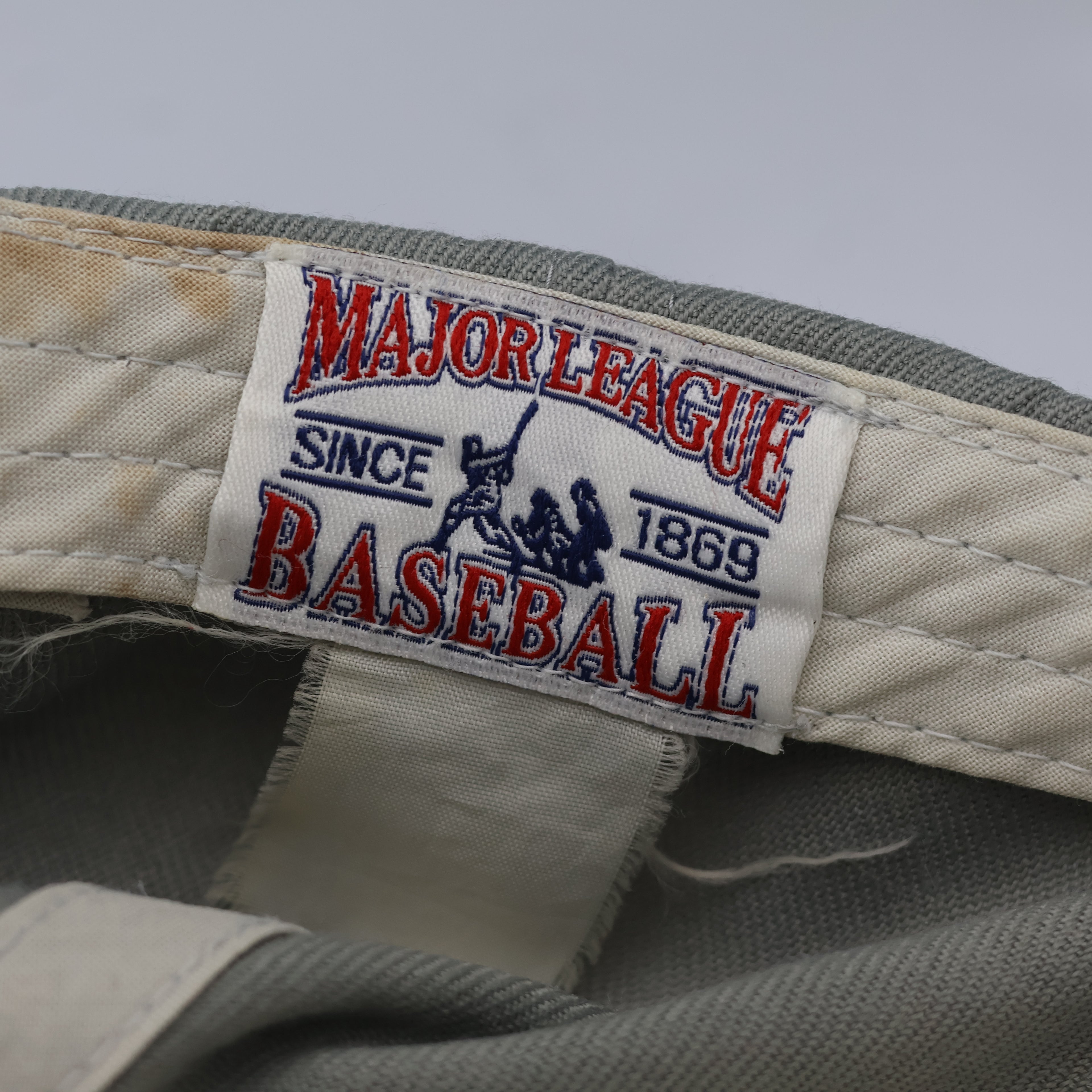 Authentic MLB New York Yankees Thrifted Hat - Grey & Pastel Pink