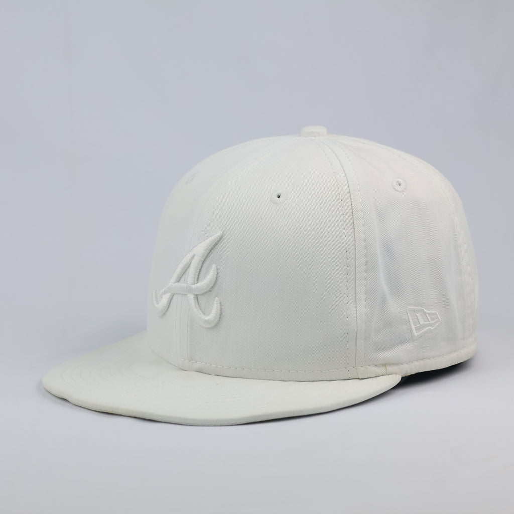 Vintage New Era 59FIFTY Atlanta Braves All-White Fitted Thrifted Hat