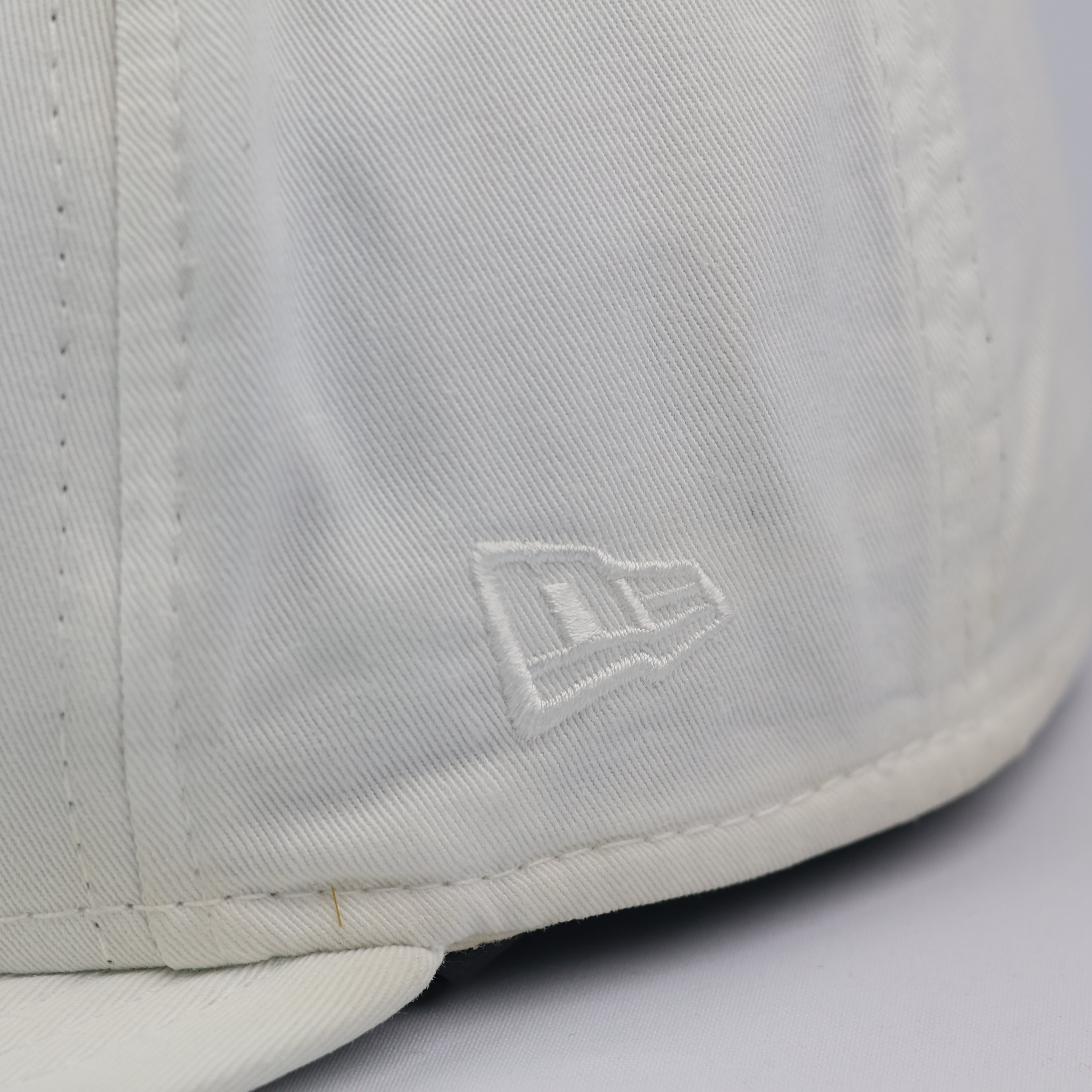Vintage New Era 59FIFTY Atlanta Braves All-White Fitted Thrifted Hat