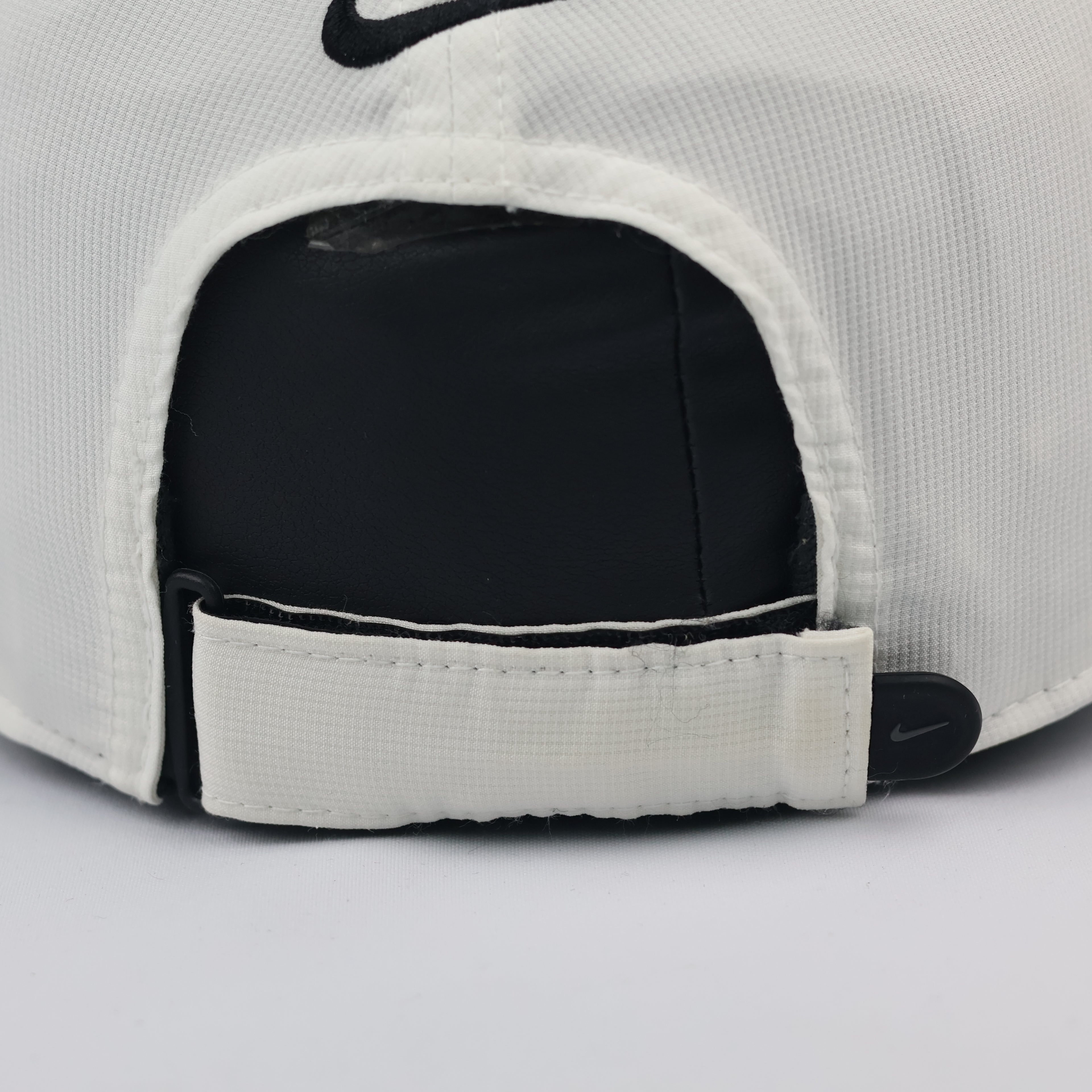 Nike Golf Dri-FIT Performance Thrifted Cap - Off-White/Cream - Size 56-58cm