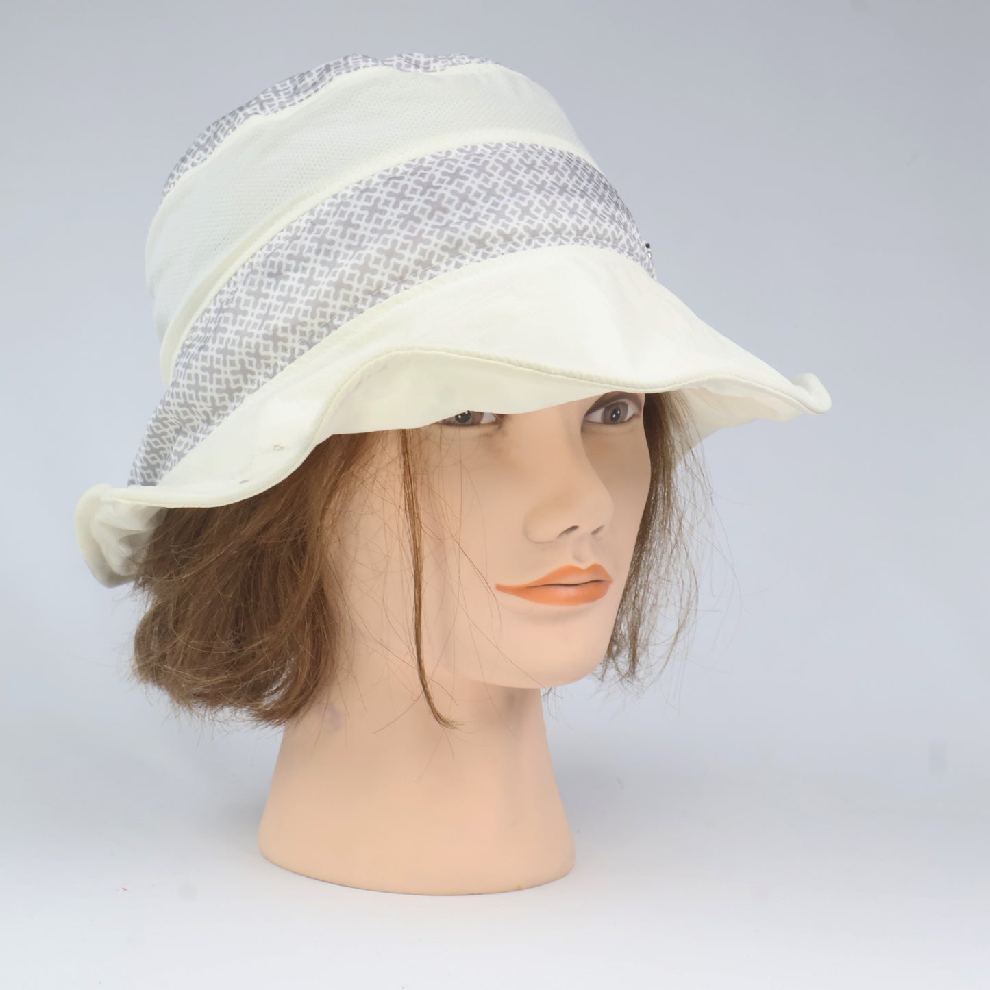 Louis Castel Korean Golf Brand Patterned Bucket Hat