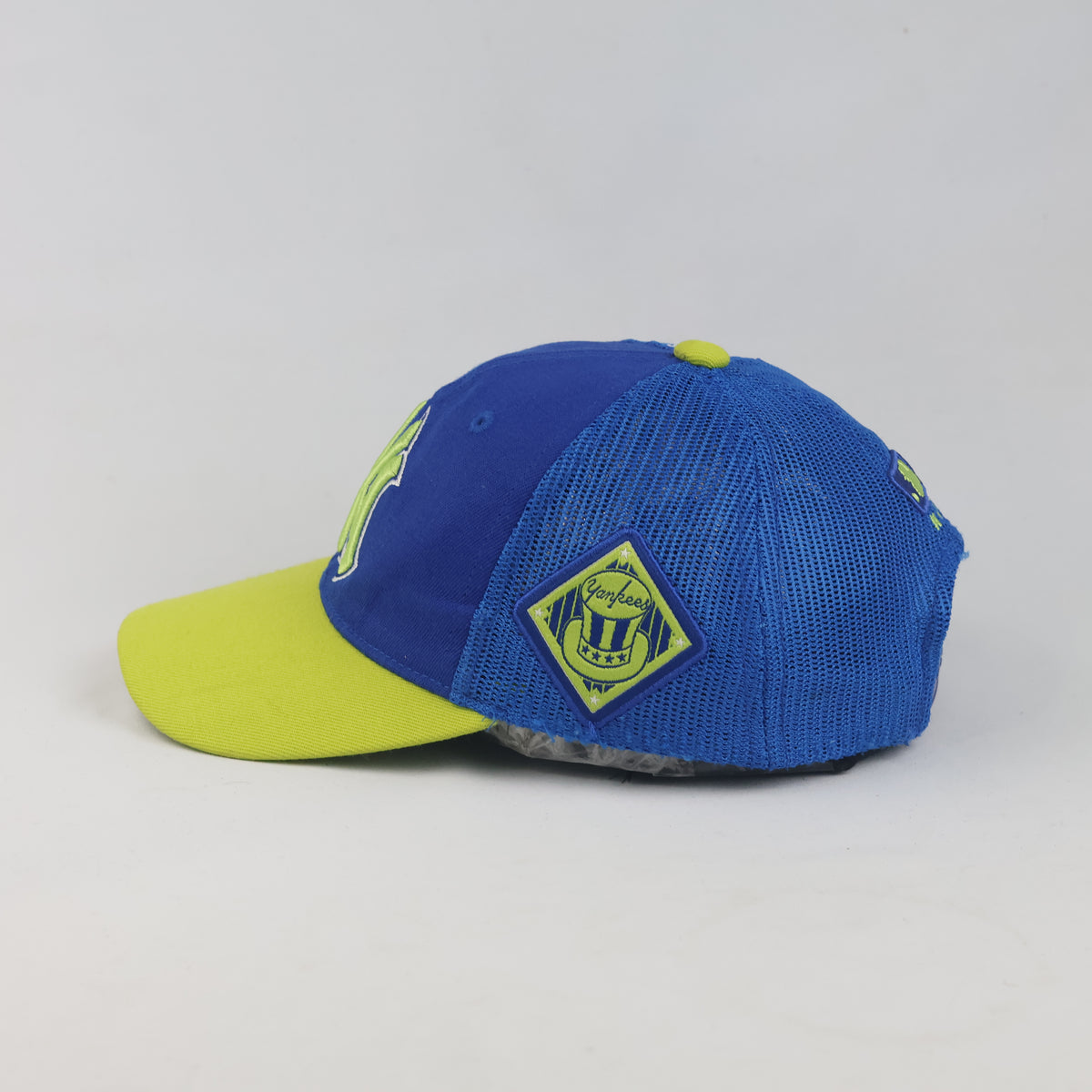 Thrifted New York Yankees Two-Tone Trucker Cap (53-55 cm) | 10124