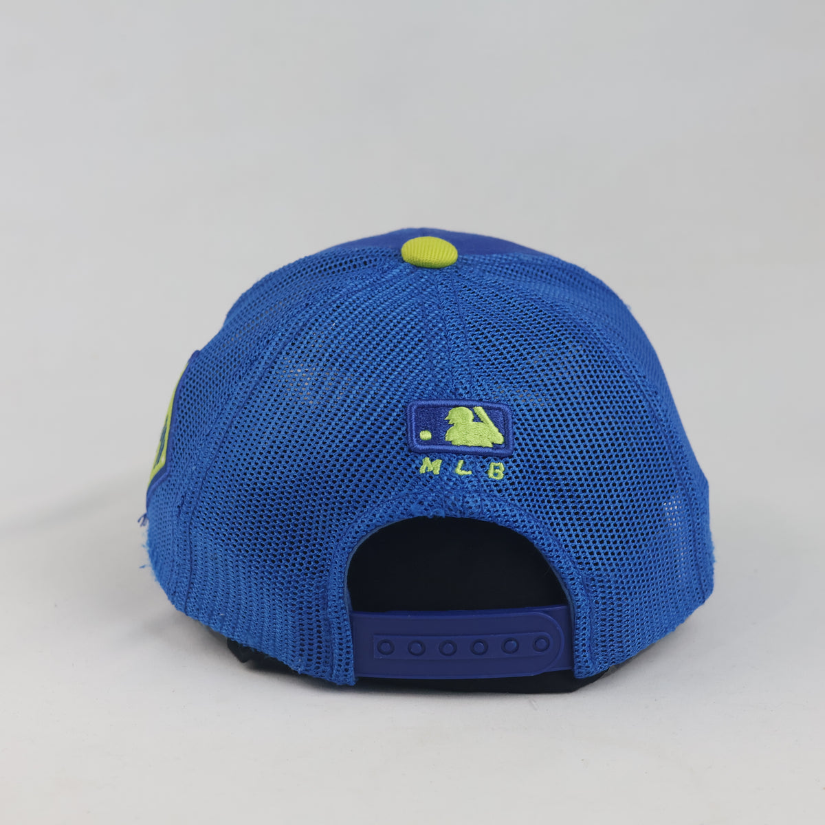 Thrifted New York Yankees Two-Tone Trucker Cap (53-55 cm) | 10124