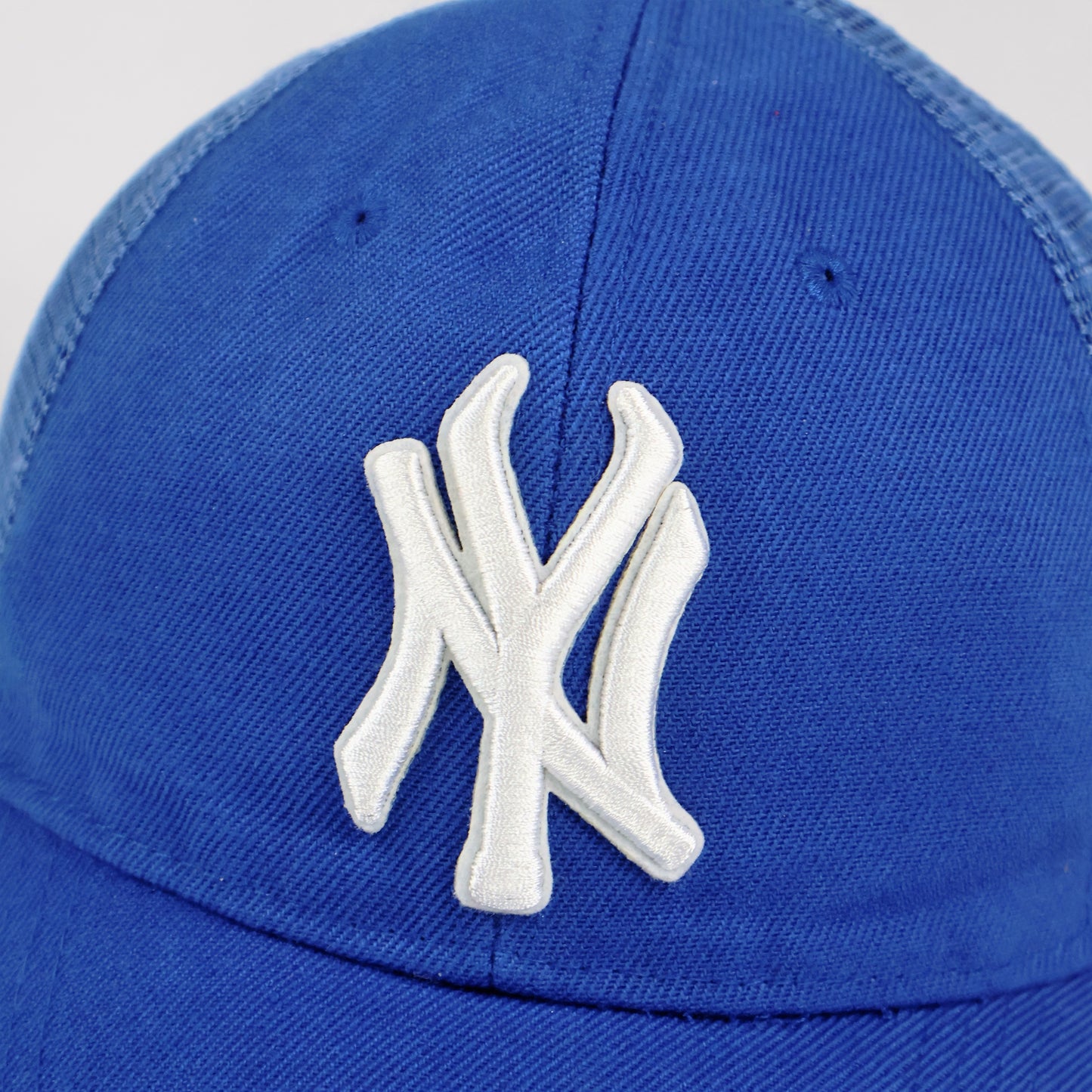NY Yankees 3D Logo Trucker Snapback - Royal Blue