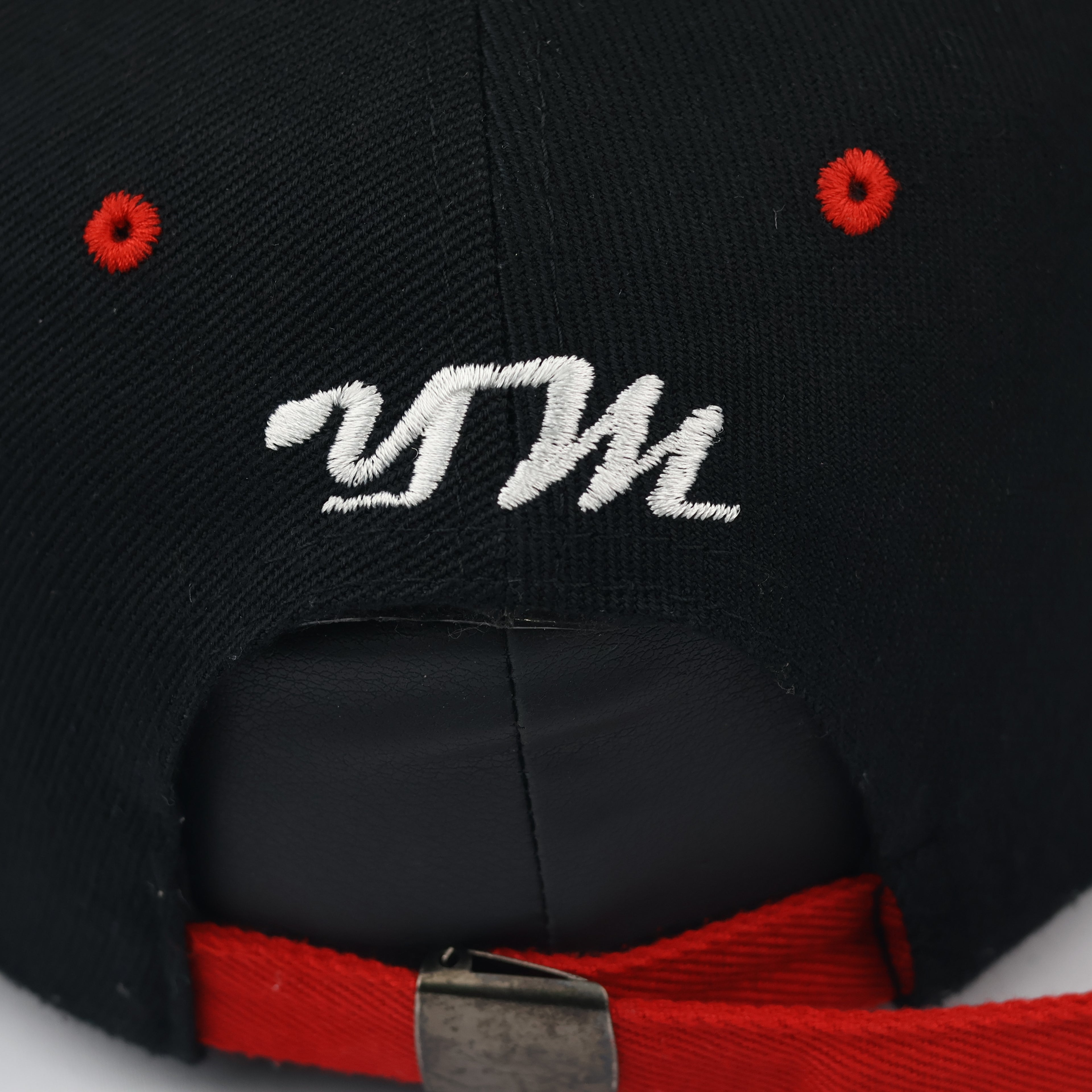Urban Streetwear Gothic Letter "L" Headwear – Thrifted Classic