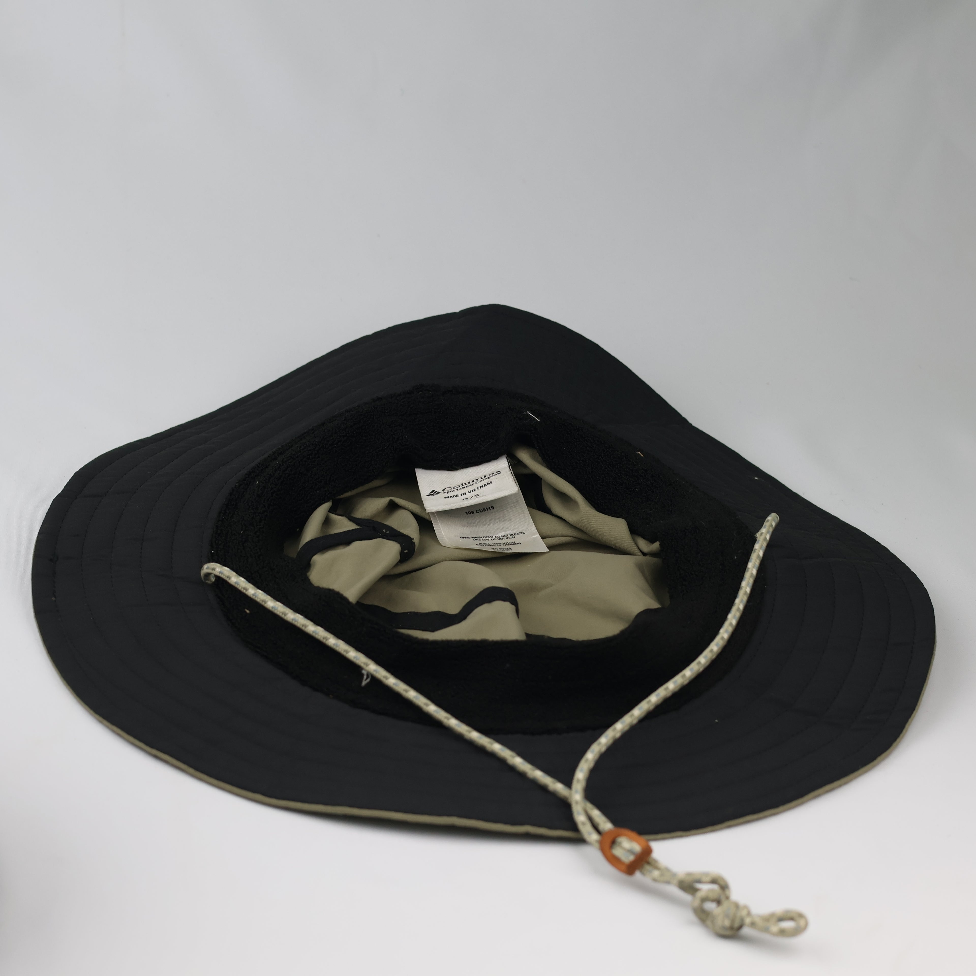 Columbia Omni-Shade Outdoor Booney Thrifted Hat – Sage Green Techwear