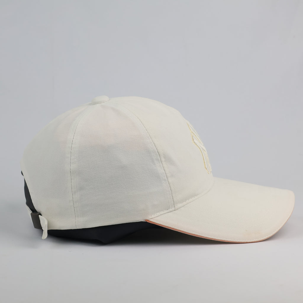Vintage New York Yankees Off-White NY Sandwich Cap