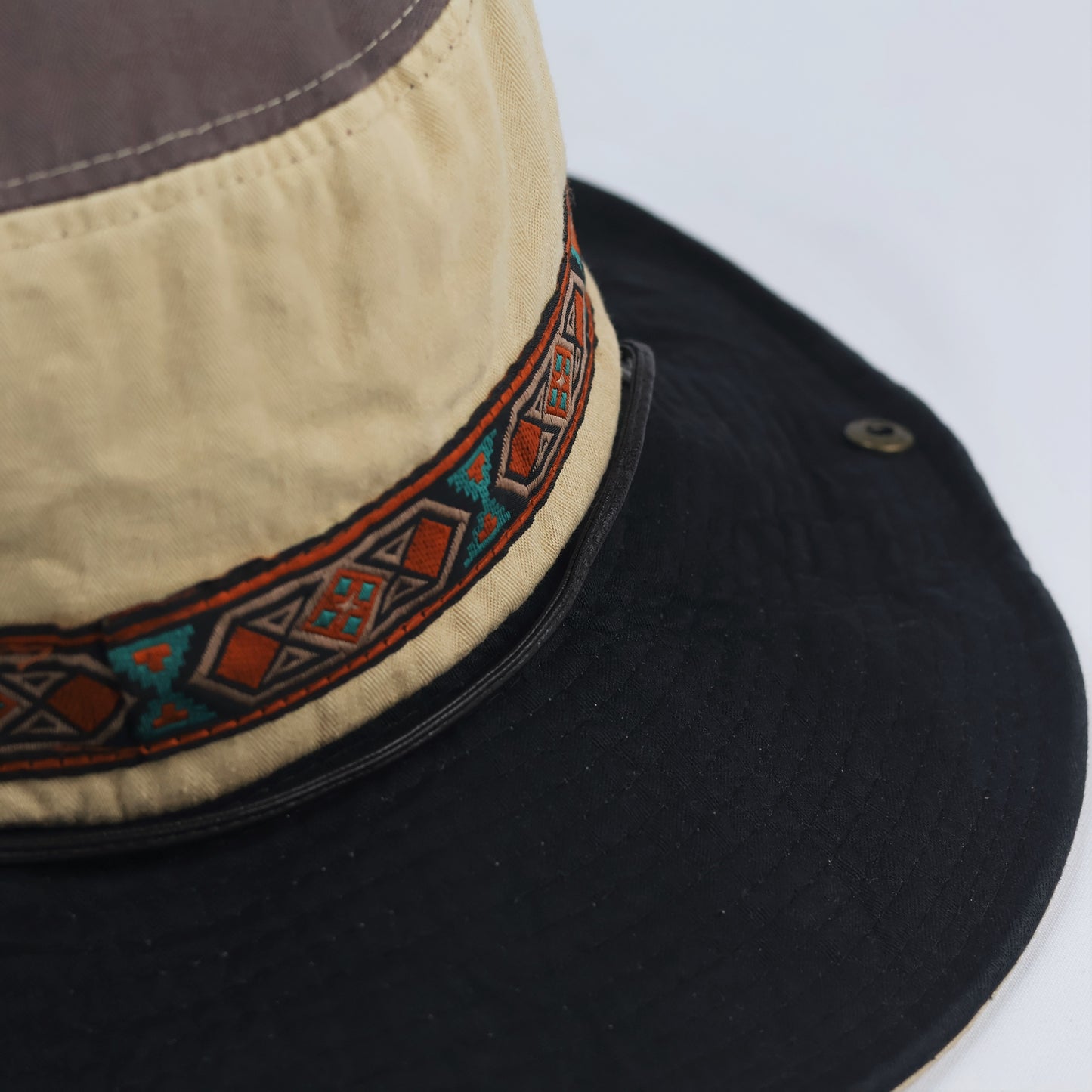 Vintage Explorer Wide Brim Safari Thrifted Hat – Khaki & Black Boonie Hat