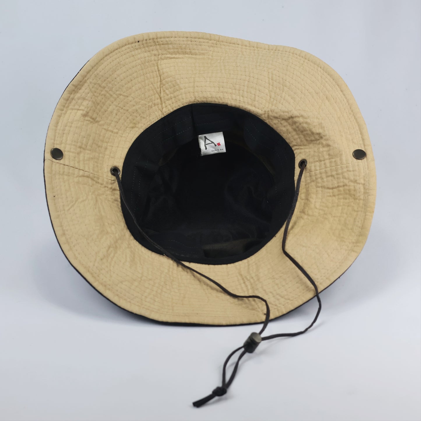 Vintage Explorer Wide Brim Safari Thrifted Hat – Khaki & Black Boonie Hat