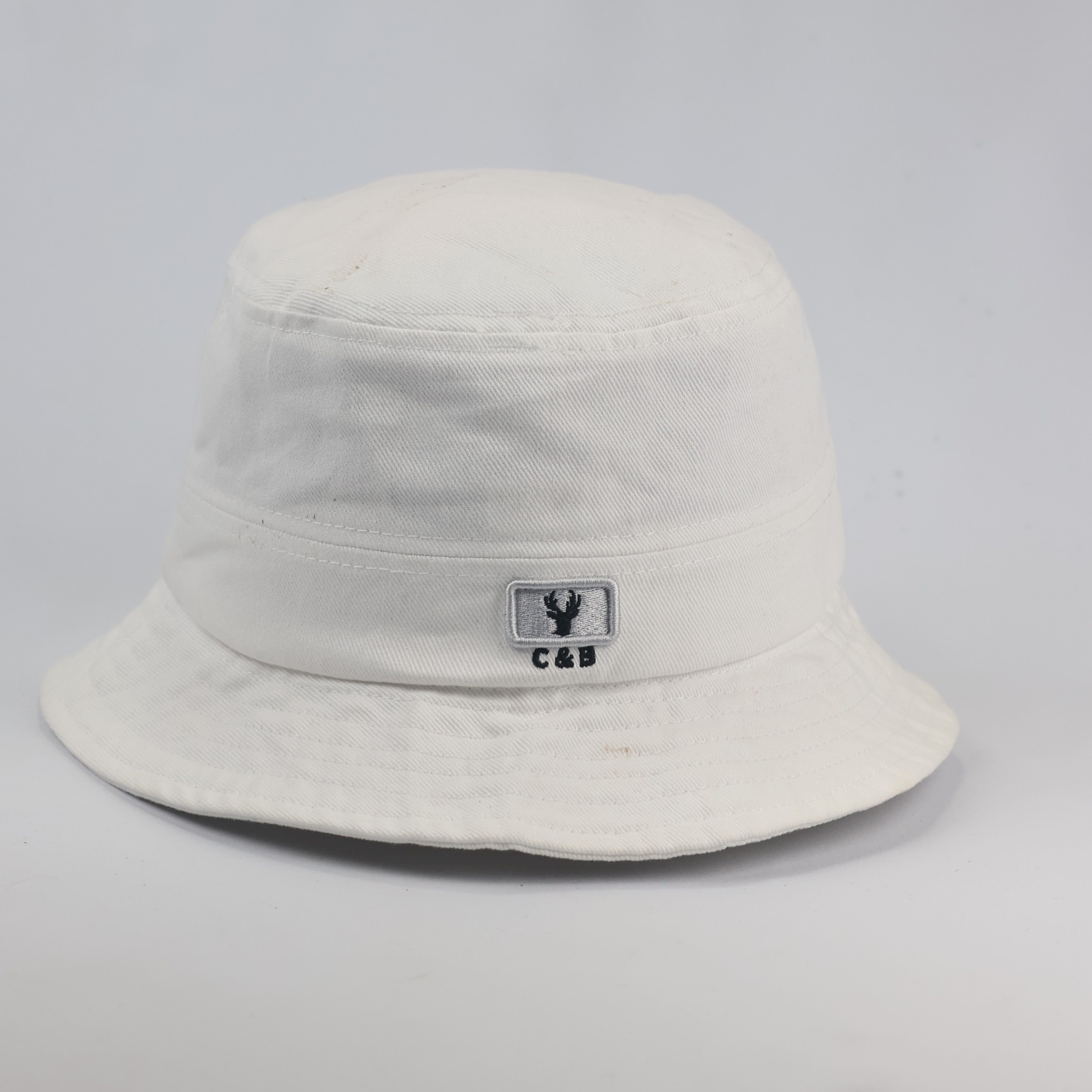 Vintage CERF BELL 1982 Series Thrifted Bucket Hat - White | Size 57-58cm Cap