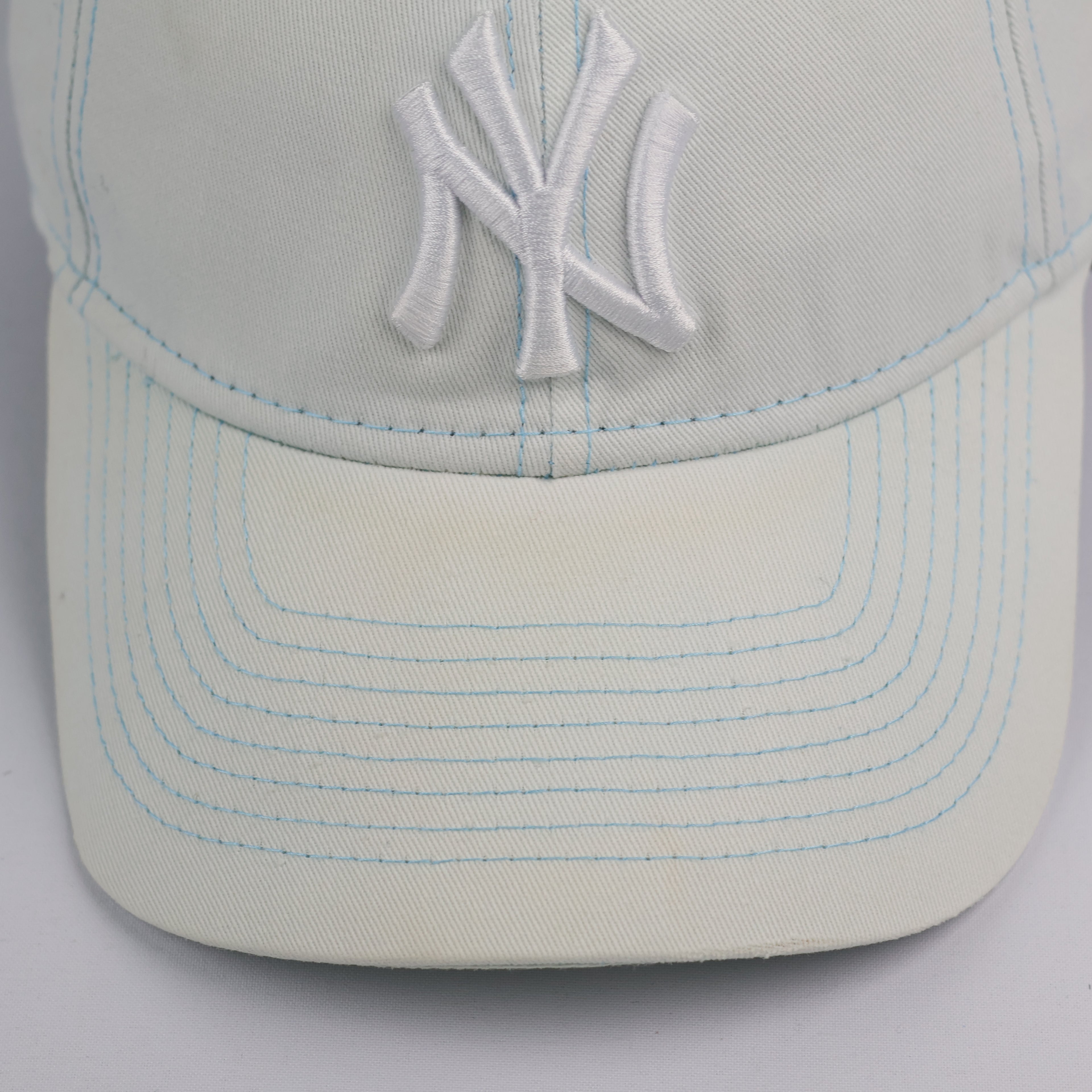 Vintage New Era 9FORTY NY Yankees Thrifted  Cap - Ice Blue with Contrast Stitch