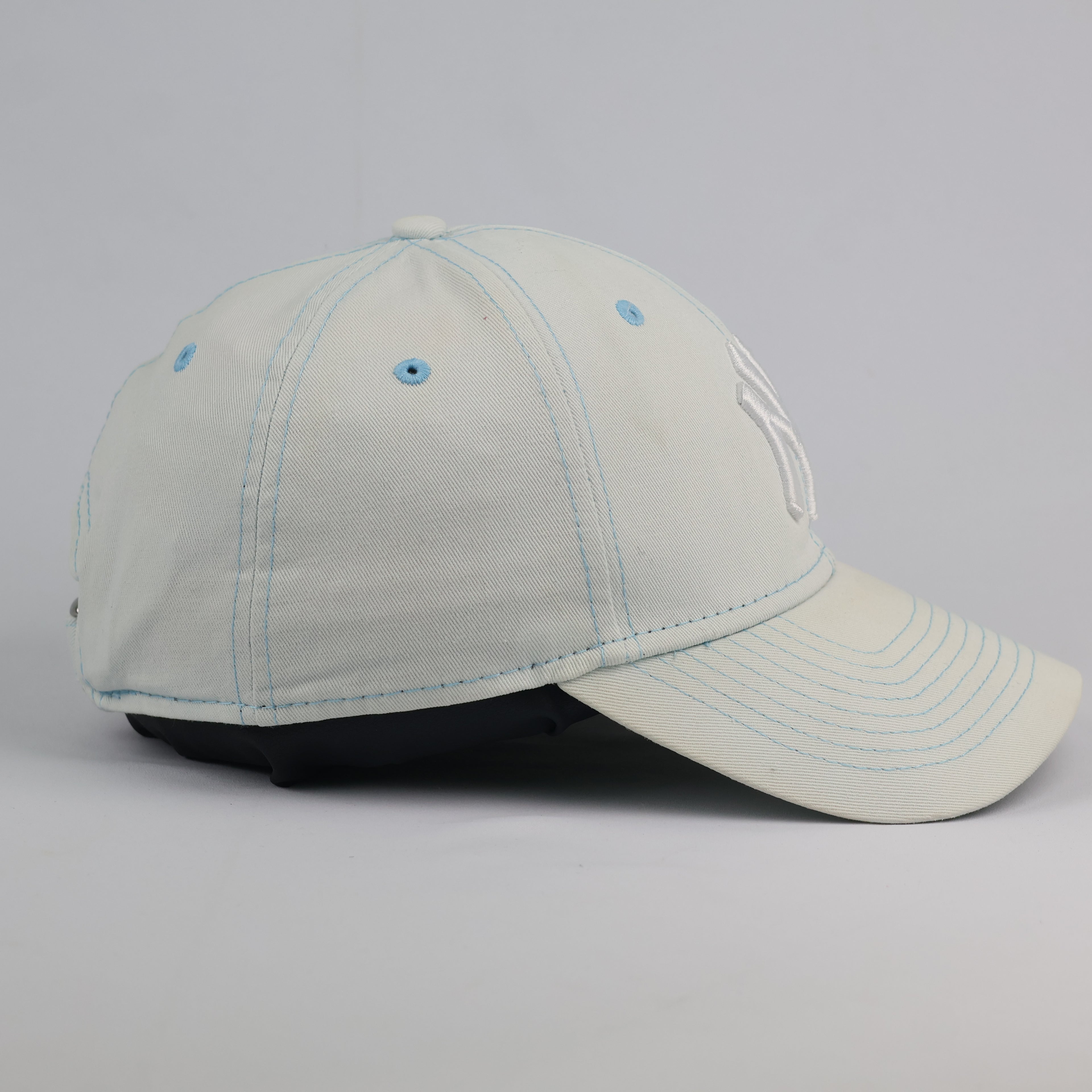 Vintage New Era 9FORTY NY Yankees Thrifted  Cap - Ice Blue with Contrast Stitch