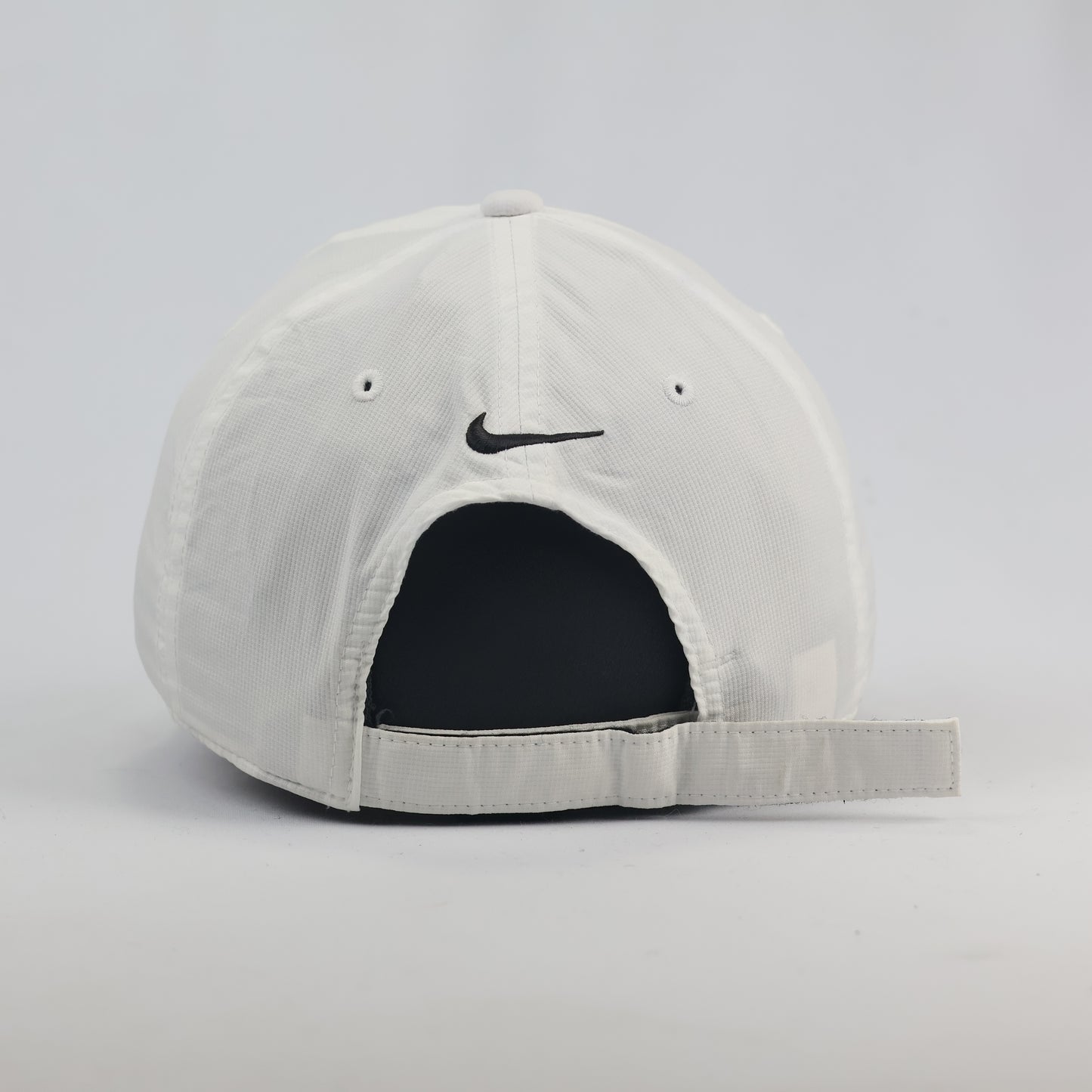 Nike Golf Dri-FIT Adjustable Performance Thrifted Hat – White/Black