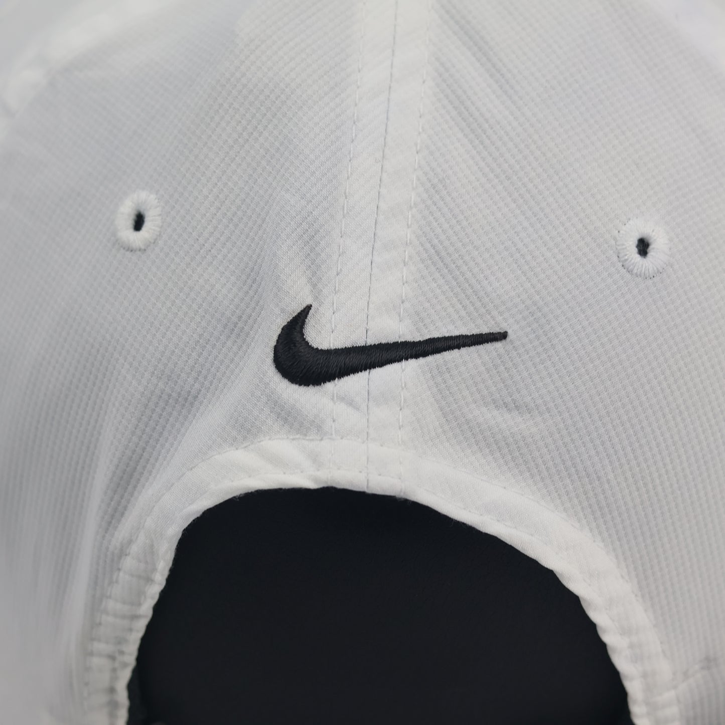 Nike Golf Dri-FIT Adjustable Performance Thrifted Hat – White/Black