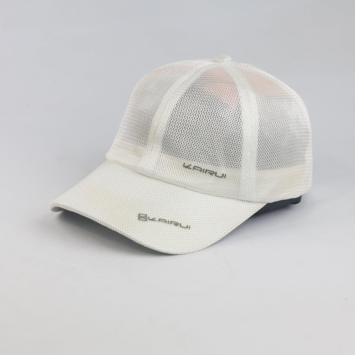 Thrifted Kairui Breathable Sport Runner Hat with Metal Emblem | 10210
