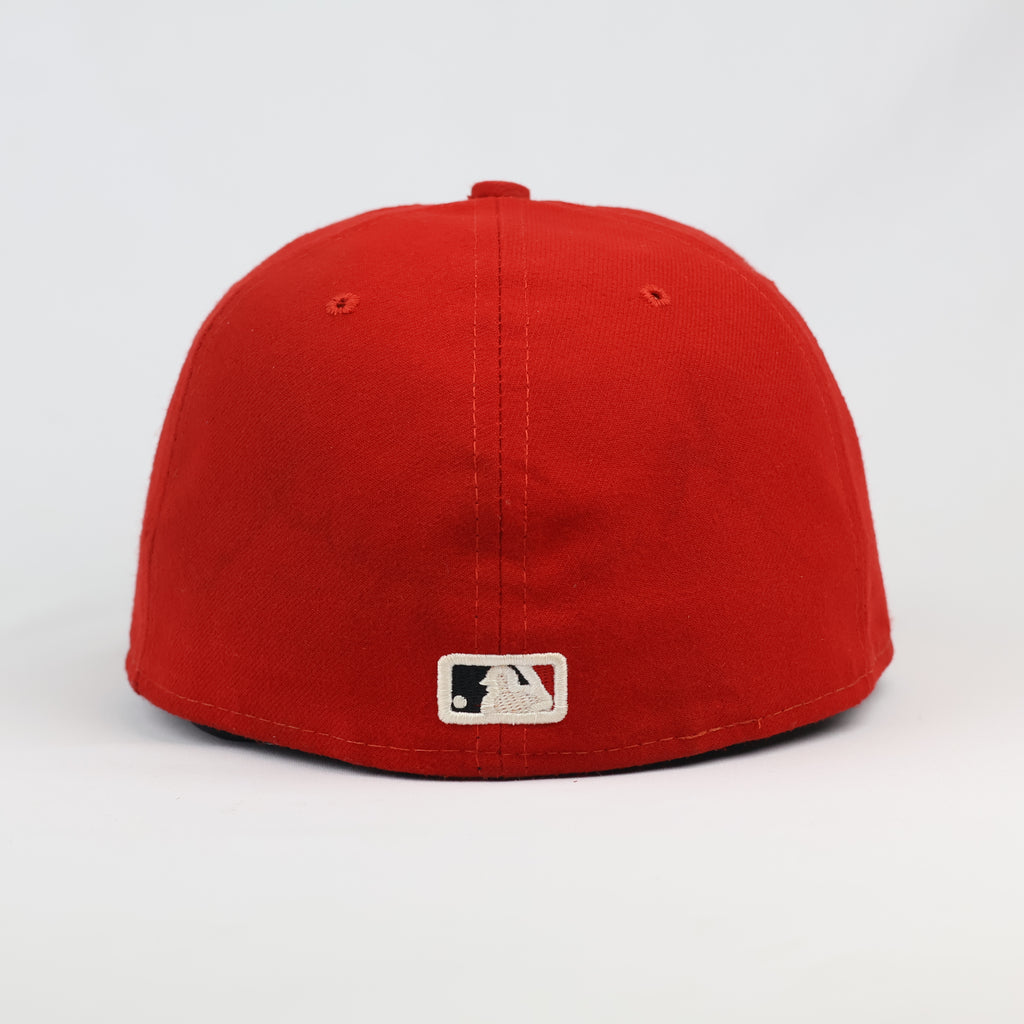 Vintage New Era 59FIFTY Cincinnati Reds Fitted Thrifted Hat