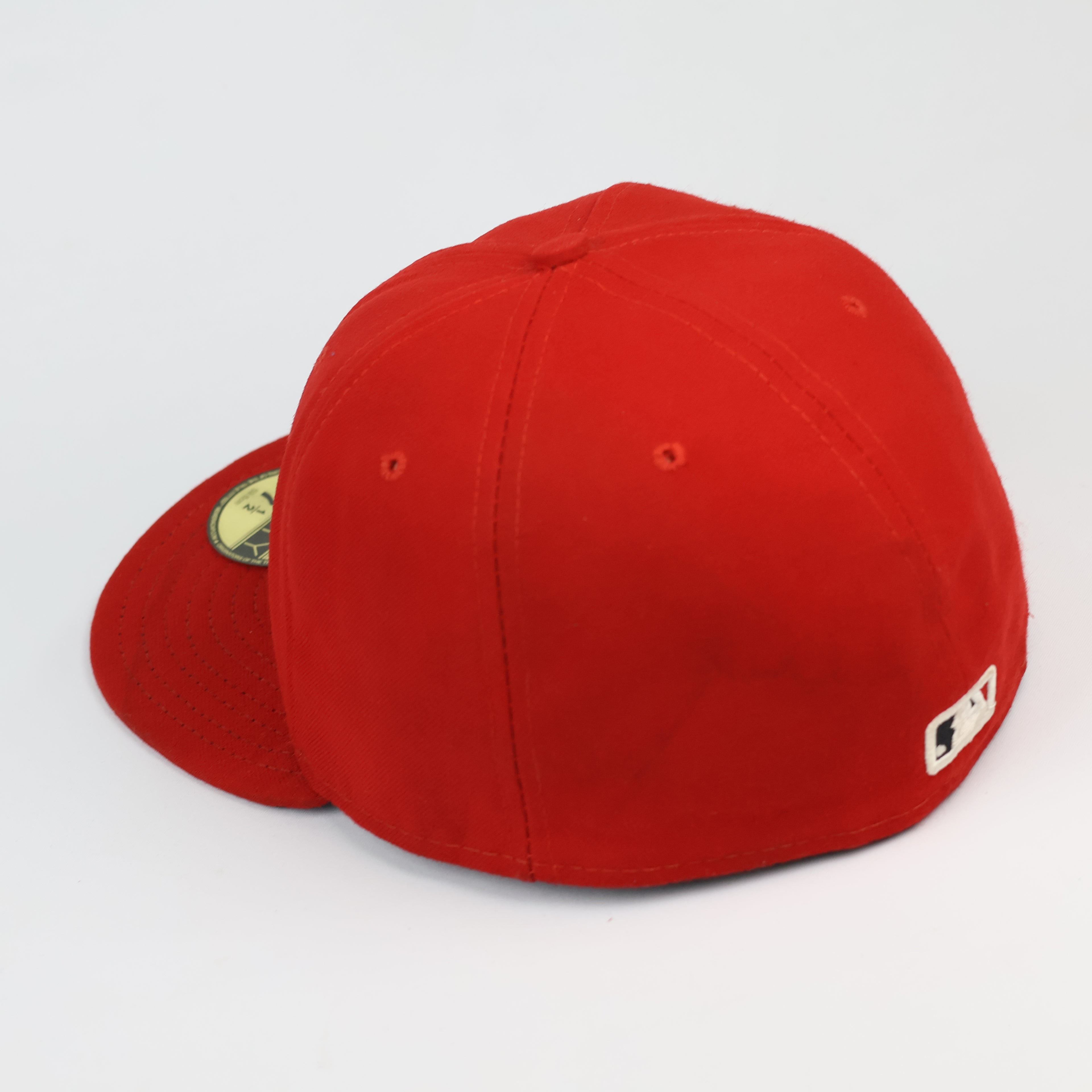 Vintage New Era 59FIFTY Cincinnati Reds Fitted Thrifted Hat