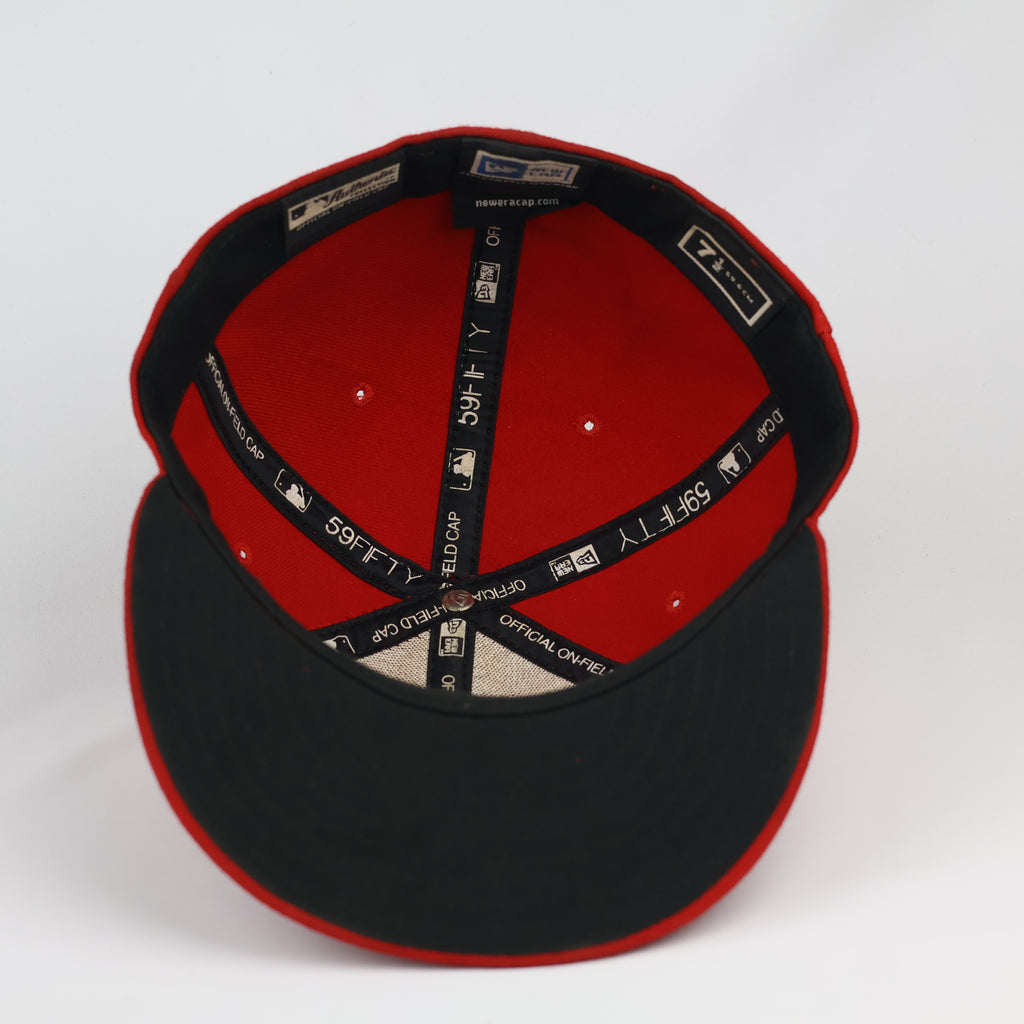 Vintage New Era 59FIFTY Cincinnati Reds Fitted Thrifted Hat