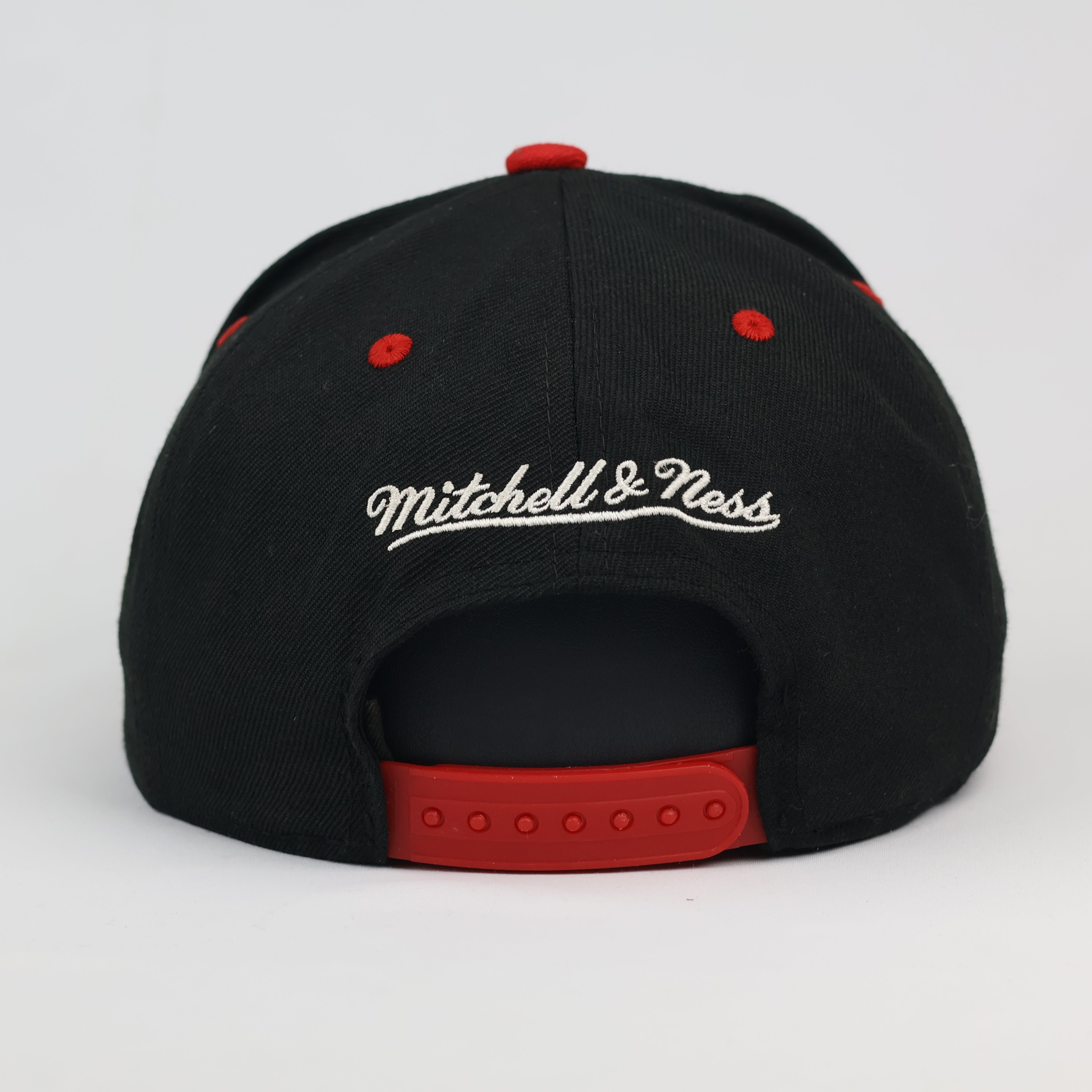 Vintage Chicago Bulls Hardwood Classics Snapback Thrifted Hat