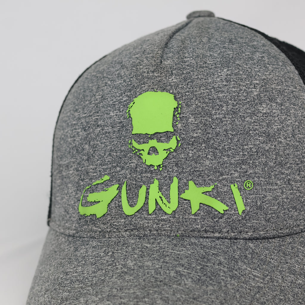 Gunki Streetwear Skull Graphic Mesh Trucker Hat