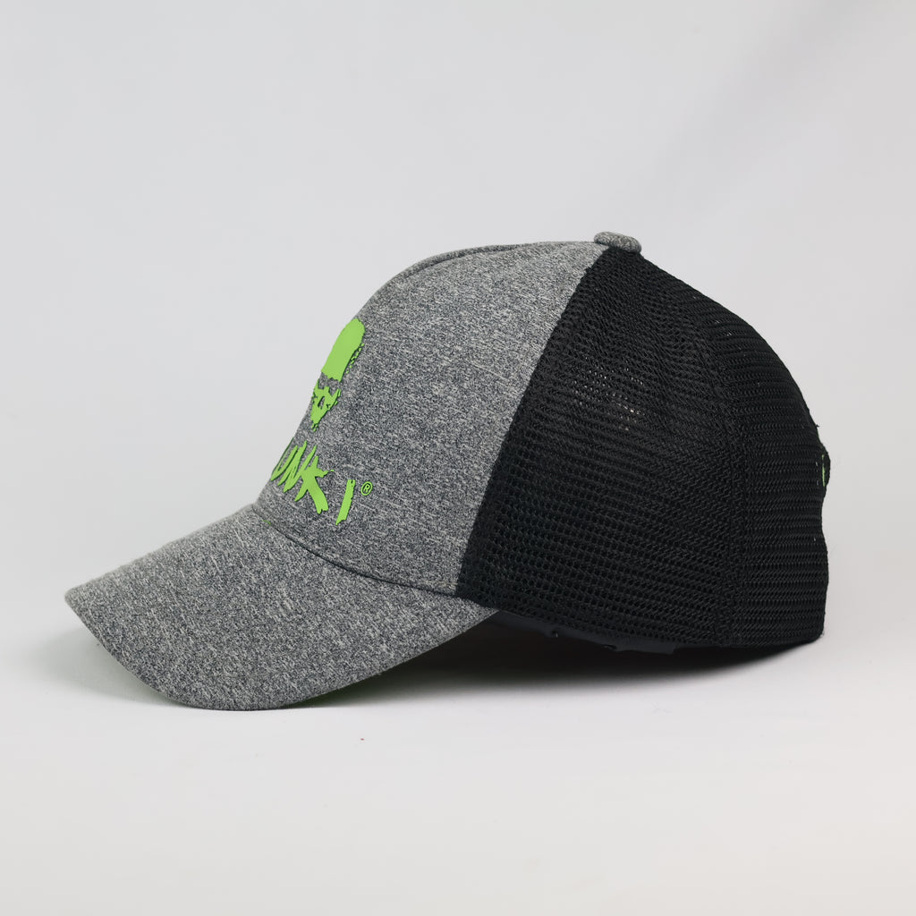 Gunki Streetwear Skull Graphic Mesh Trucker Hat