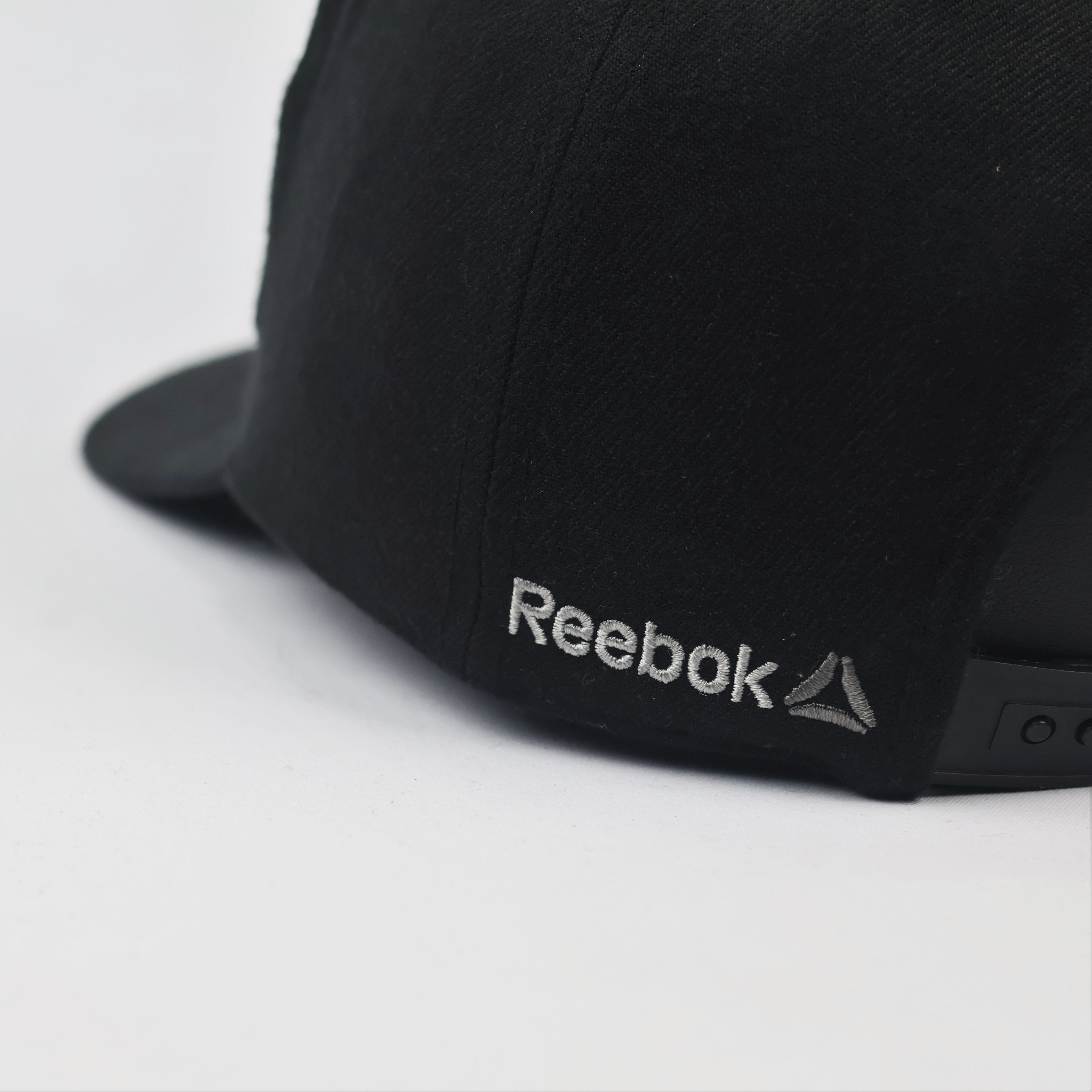 Vintage Reebok "Attitude Is Everything" Thrifted Snapback - Black | Size M-58