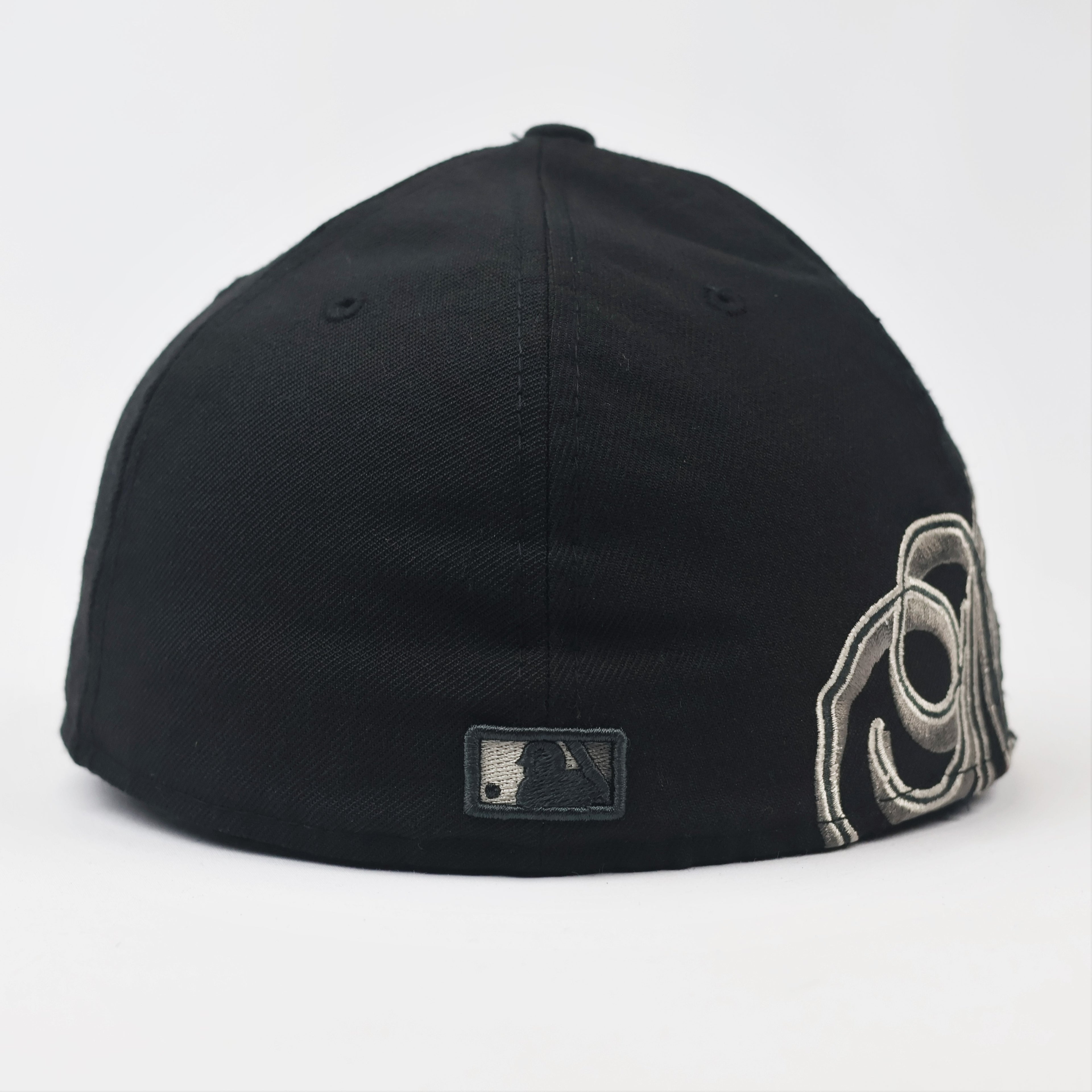 Vintage NY Yankees New Era Fitted Thrifted Hat | Black & Grey Script Logo | 59FIFTY