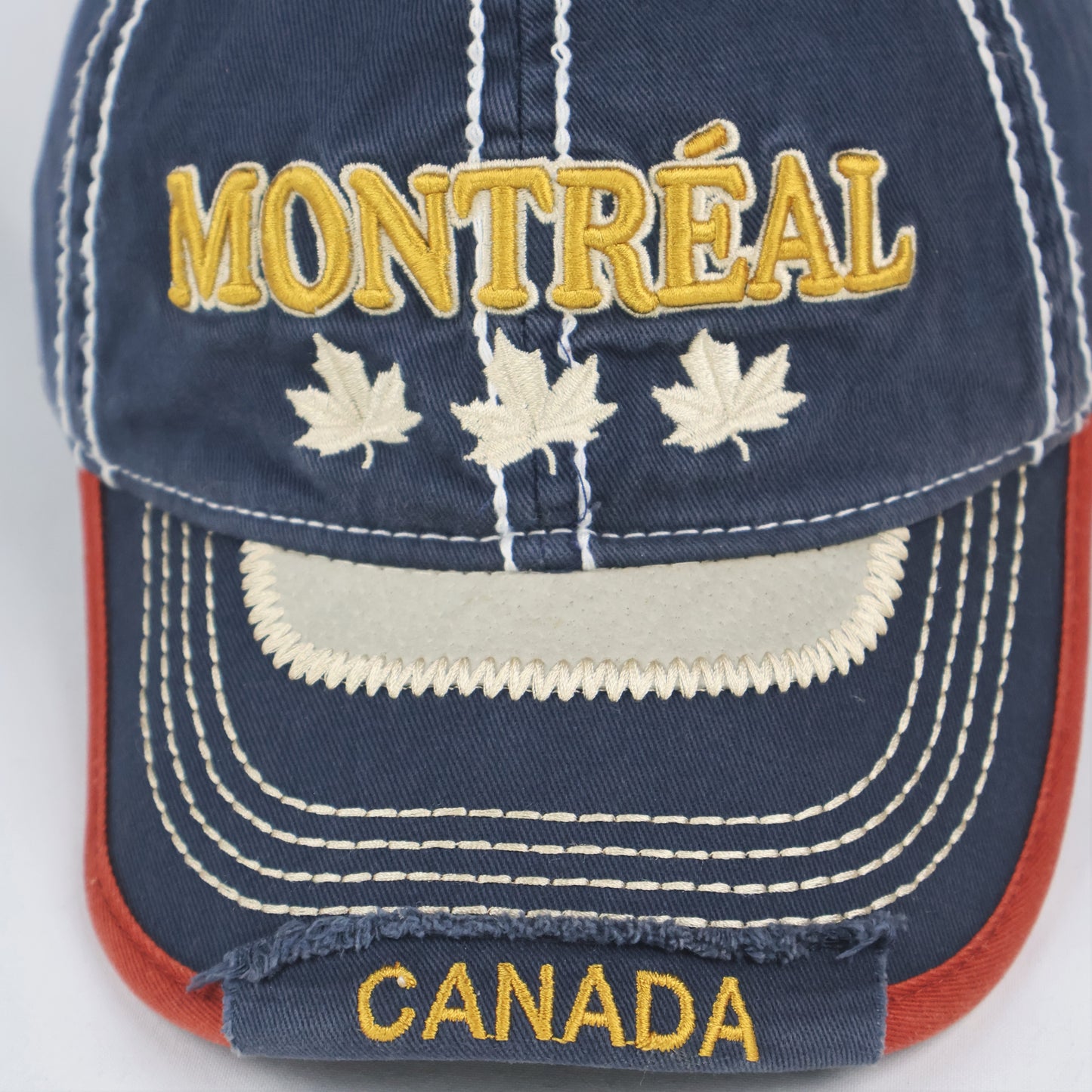 Vintage Style Montréal Canada Souvenir Dad Hat