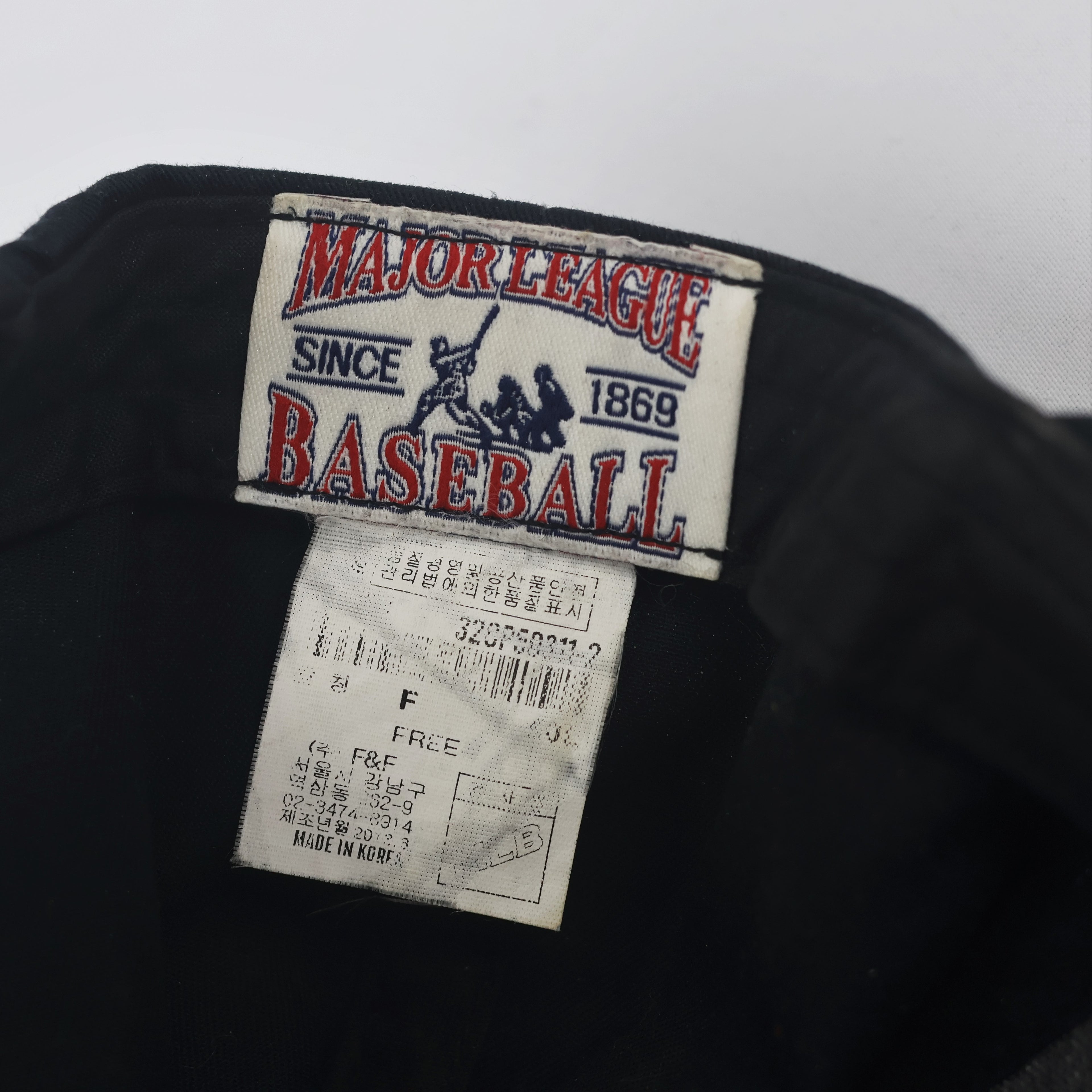 MLB New York Yankees Snapback Thrifted Hat | Black Cap with Multi-Color Graffiti Brim