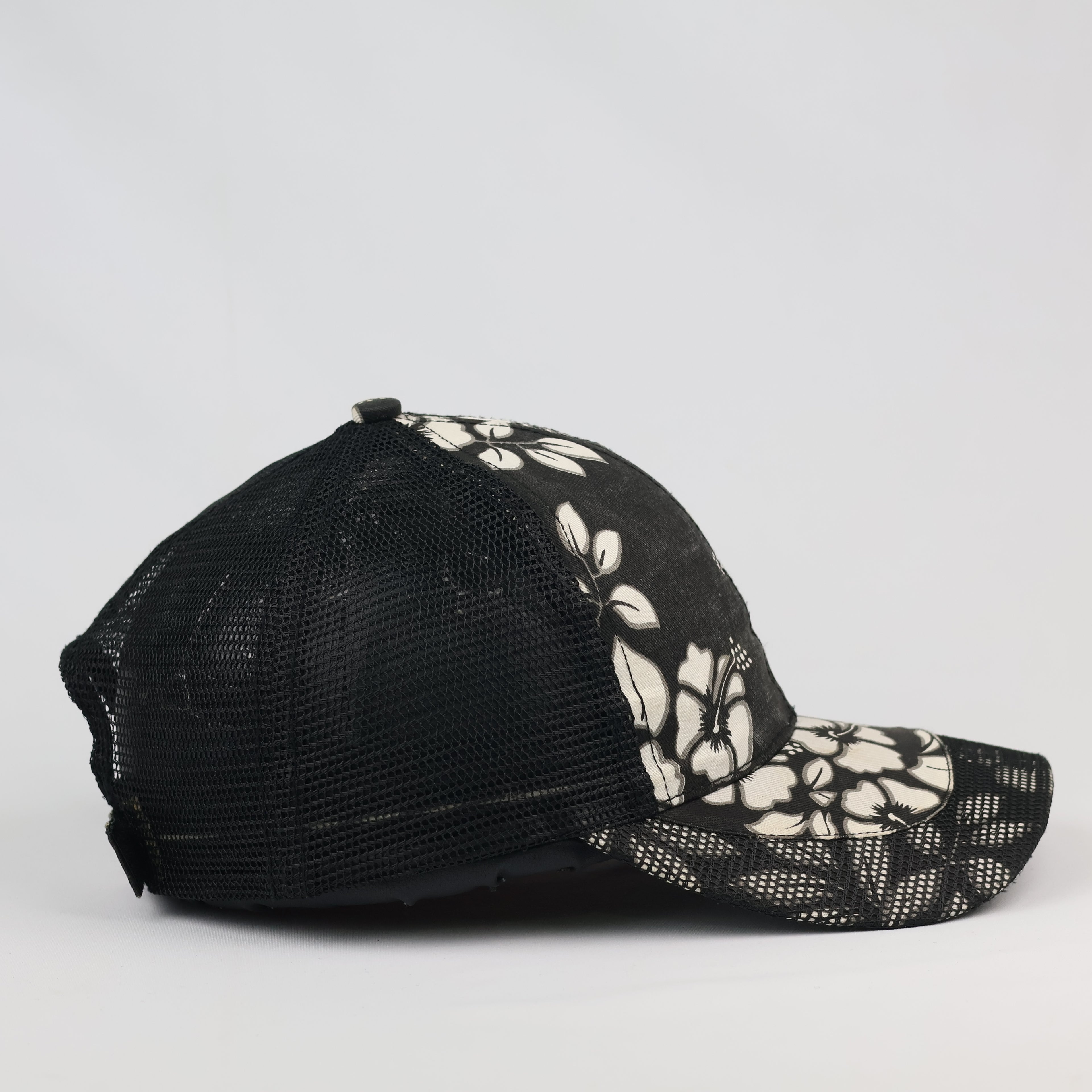 Vintage Tropical Floral Print Mesh Trucker Cap Black