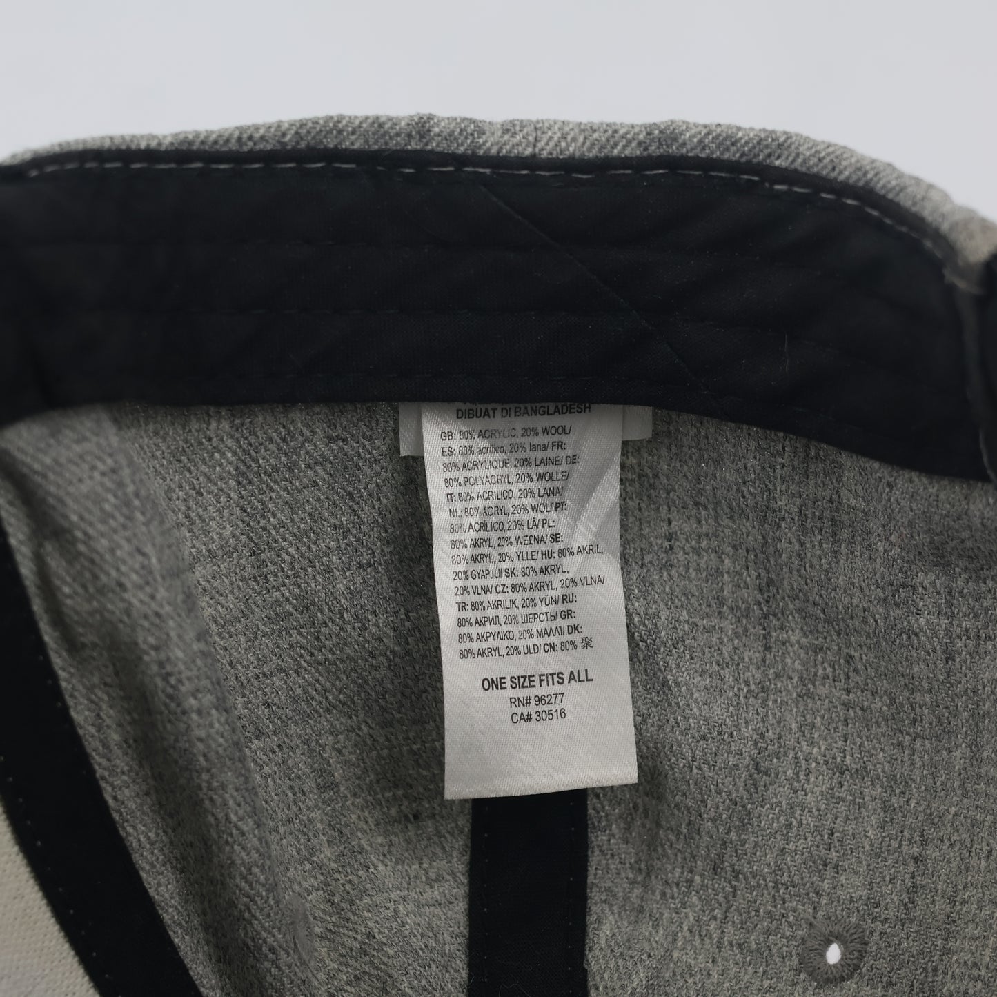 Vintage Vans Embroidered Logo Snapback Thrifted Hat - Streetwear Aesthetic