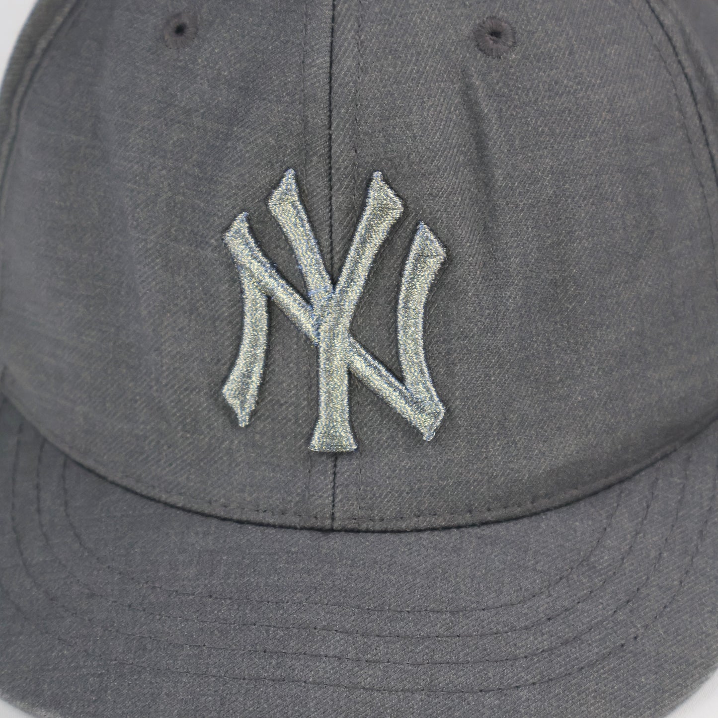 MLB NY Yankees Tonal Flexfit Cap (M-XL)