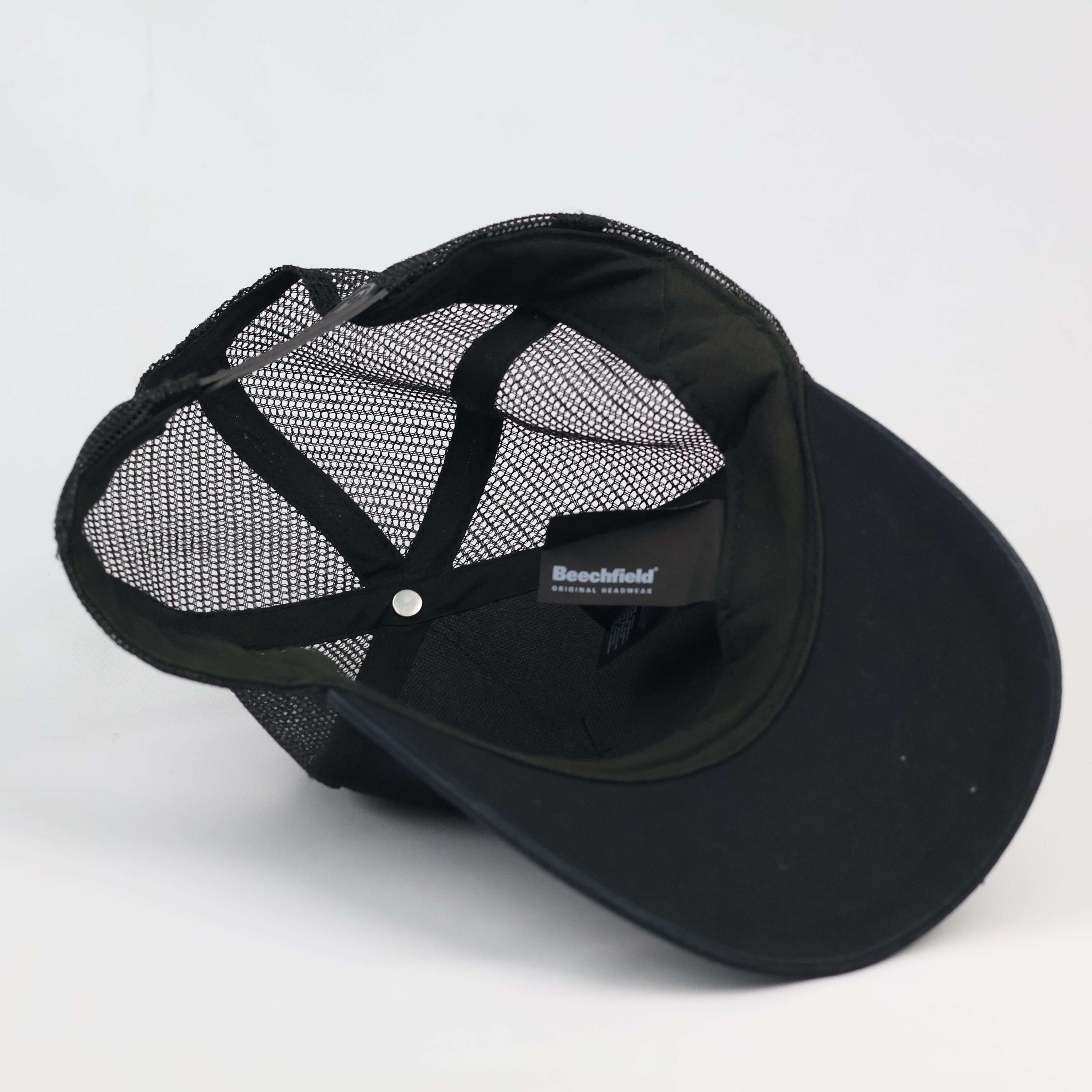 Beechfield Hitachi Colore la Vie Black Trucker Hat