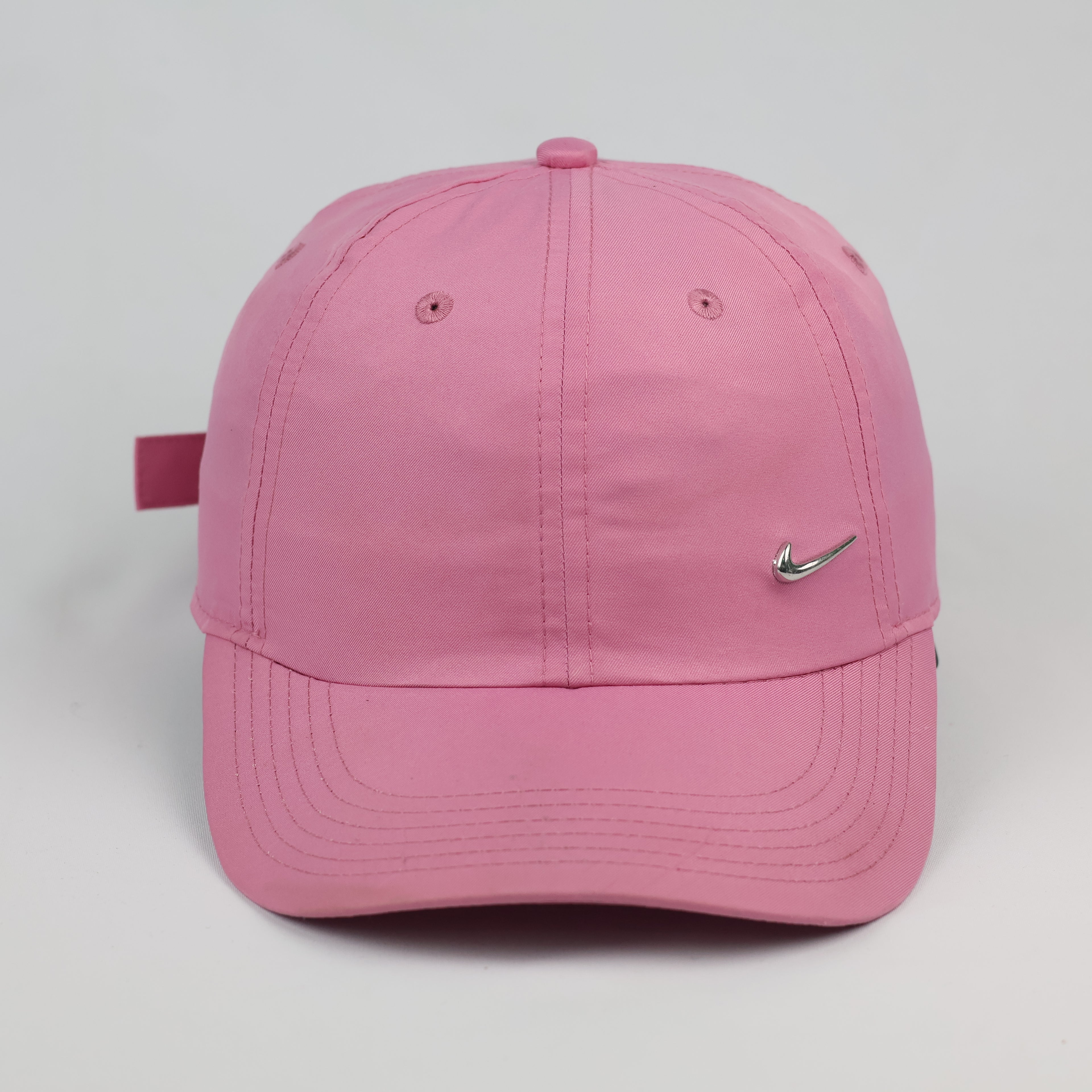 Vintage Nike Heritage86 Pink Strapback Baseball Cap