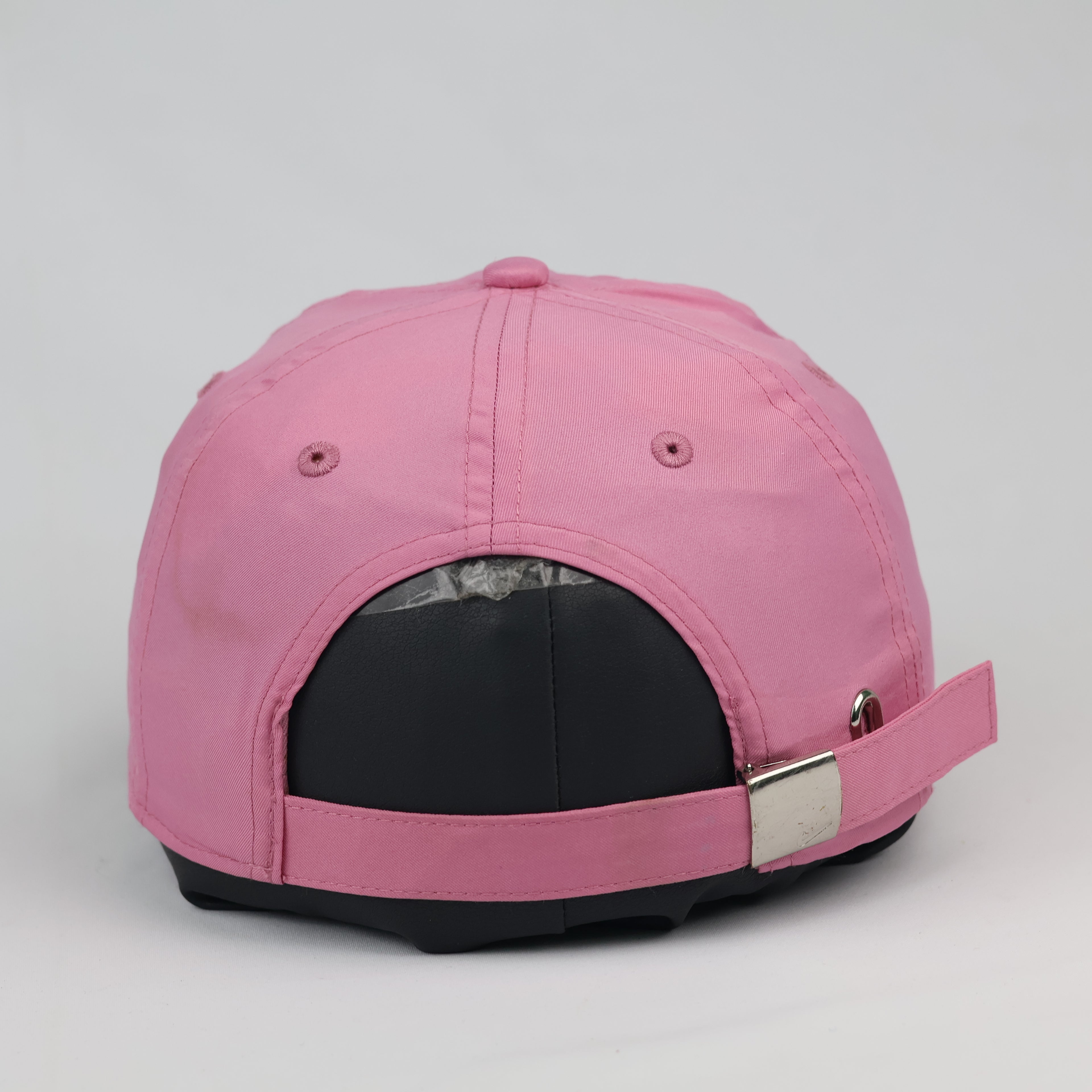 Vintage Nike Heritage86 Pink Strapback Baseball Cap