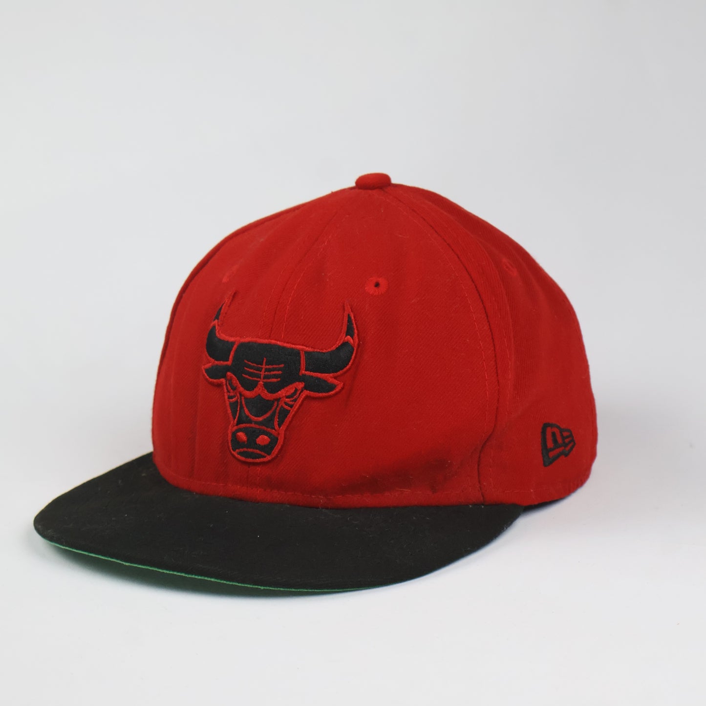 Official Chicago Bulls Tonal Logo 59FIFTY Fitted Hat