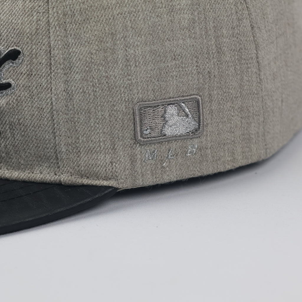 Vintage MLB Boston Red Sox Baseball Cap - Grey & Black