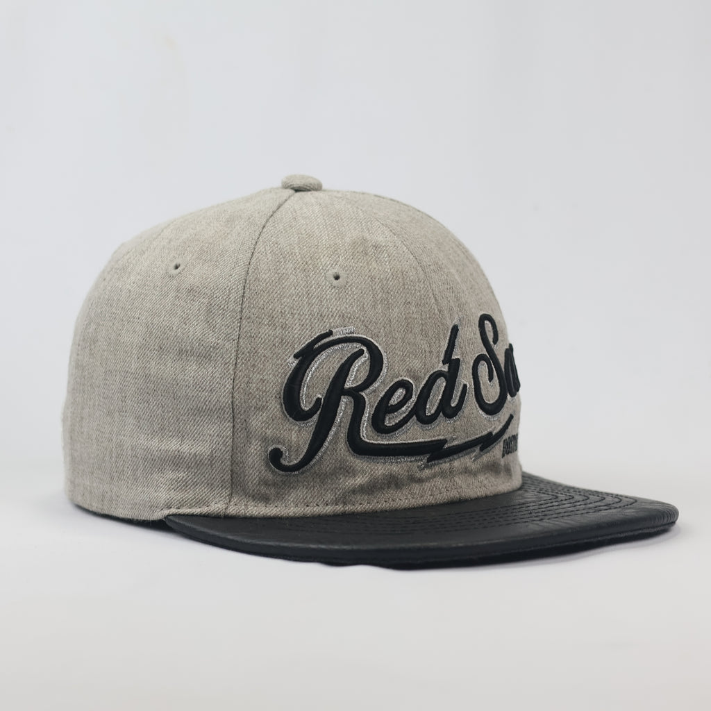 Vintage MLB Boston Red Sox Baseball Cap - Grey & Black