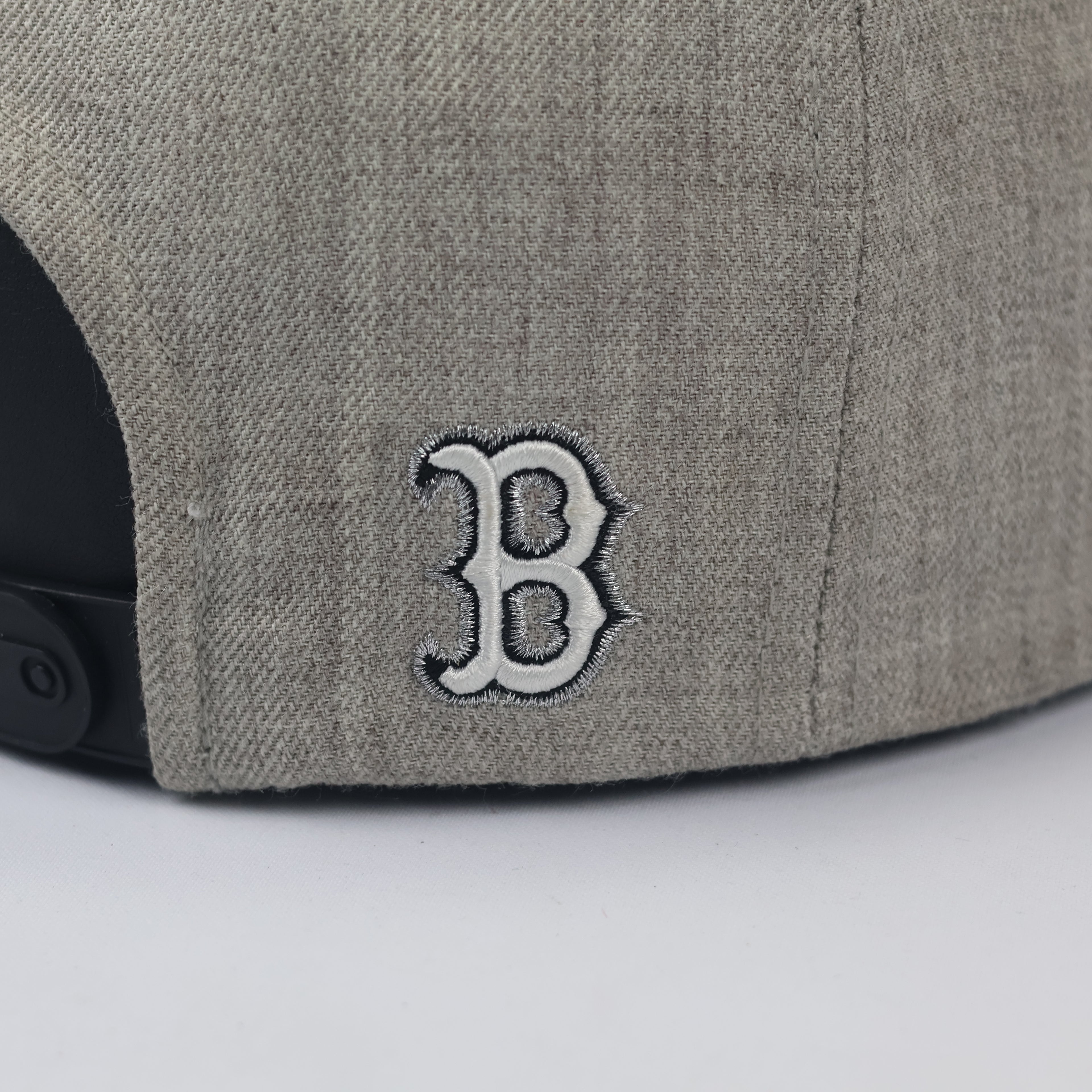 Vintage MLB Boston Red Sox Baseball Cap - Grey & Black