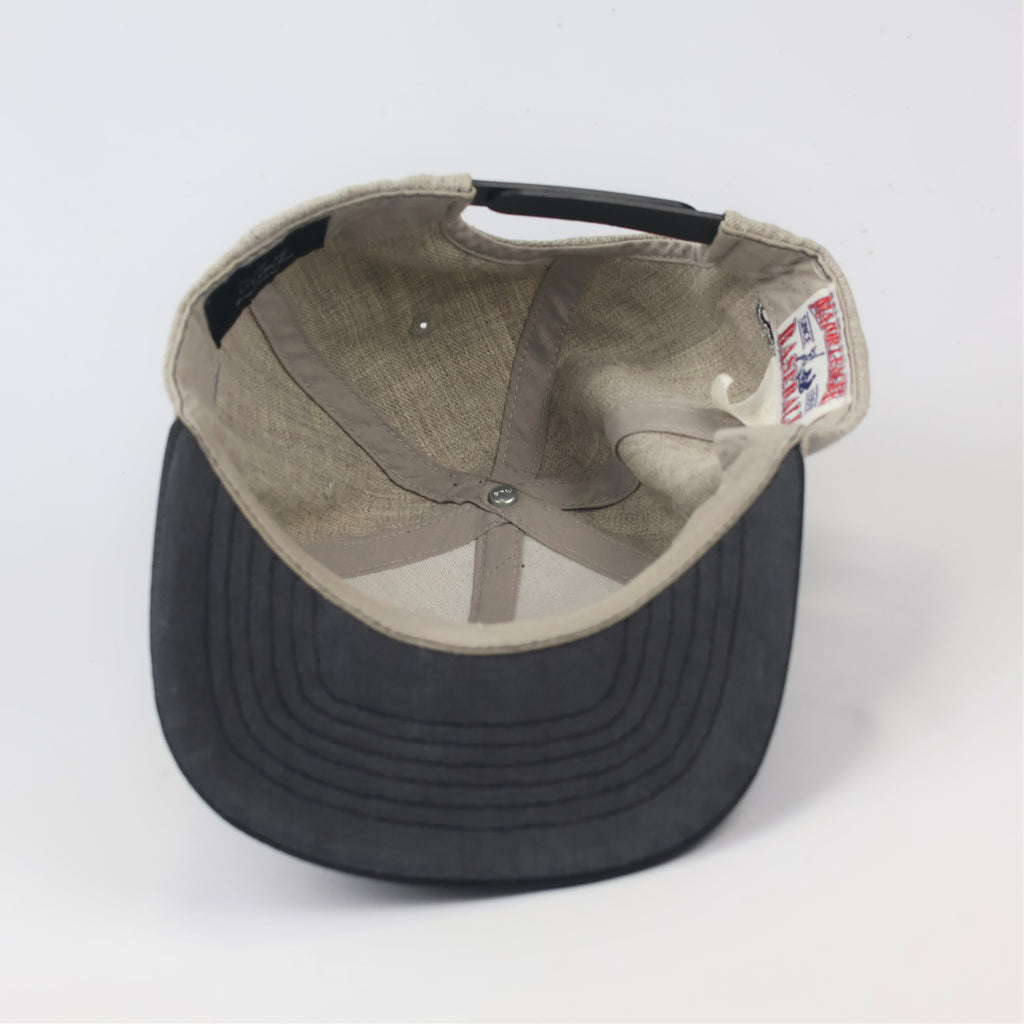 Vintage MLB Boston Red Sox Baseball Cap - Grey & Black