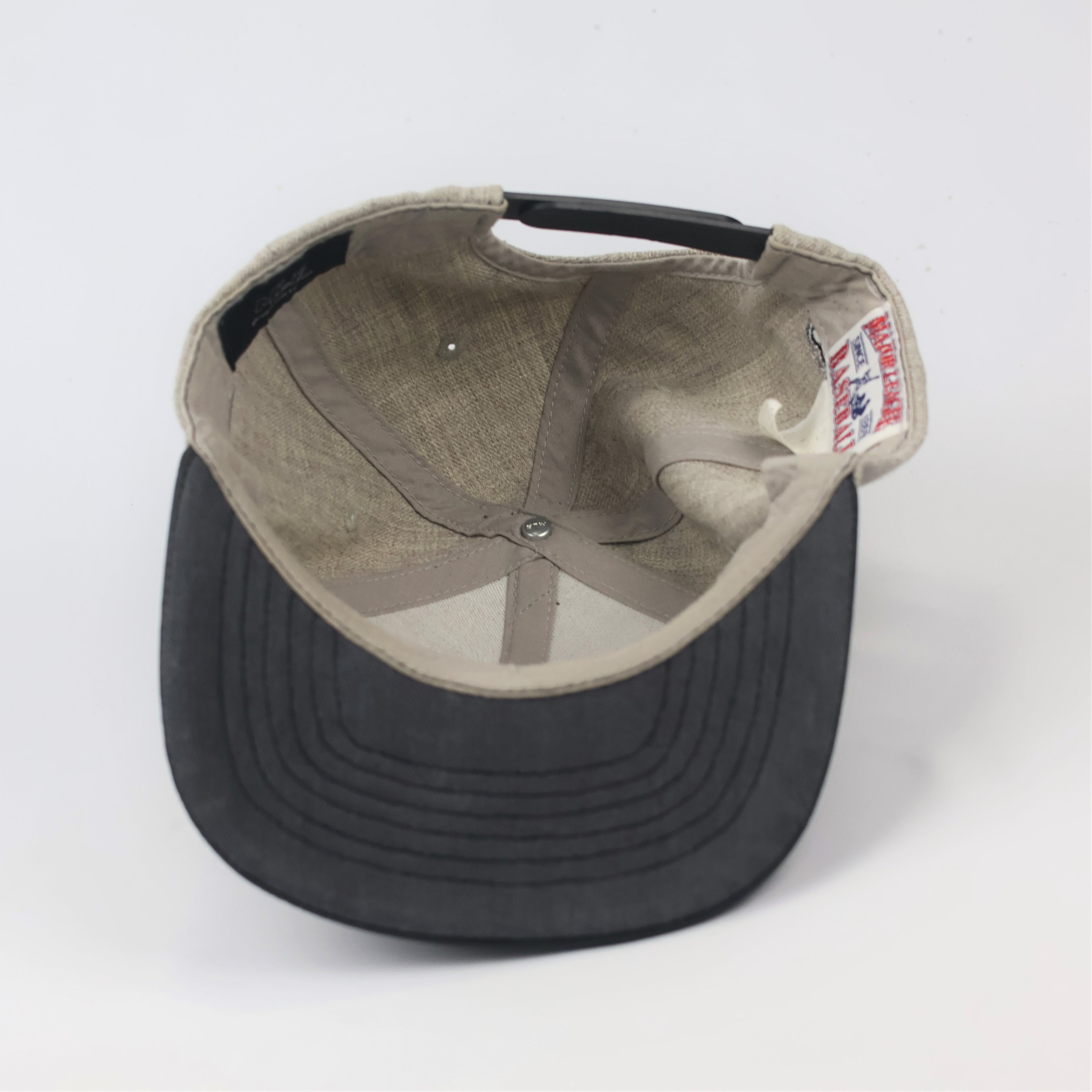 Vintage MLB Boston Red Sox Baseball Cap - Grey & Black