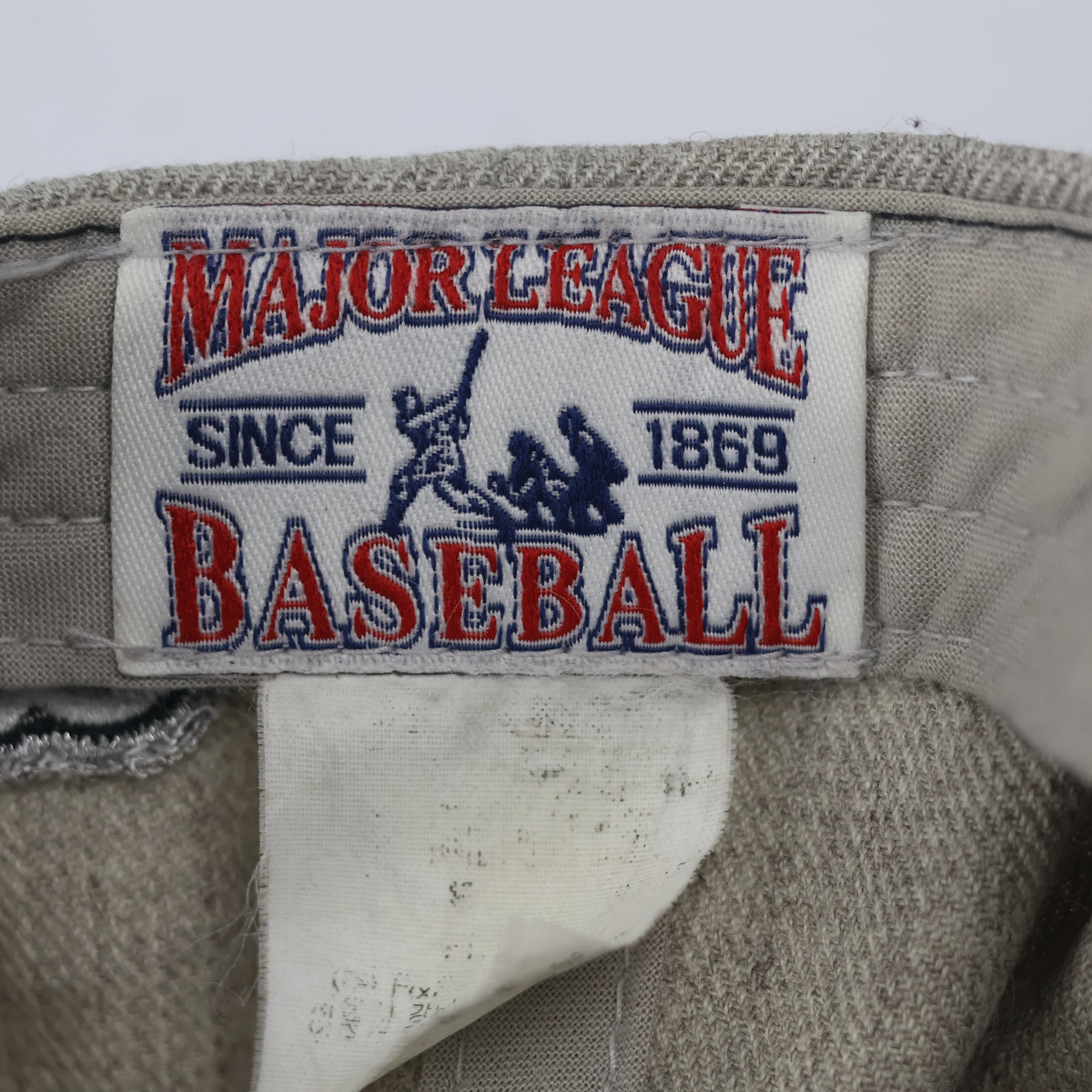 Vintage MLB Boston Red Sox Baseball Cap - Grey & Black