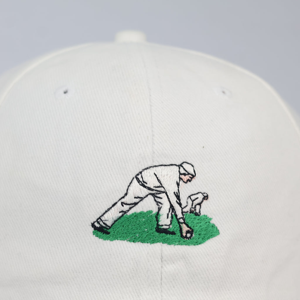 Minimalist Embroidered Golfer Scene Cream Baseball Cap