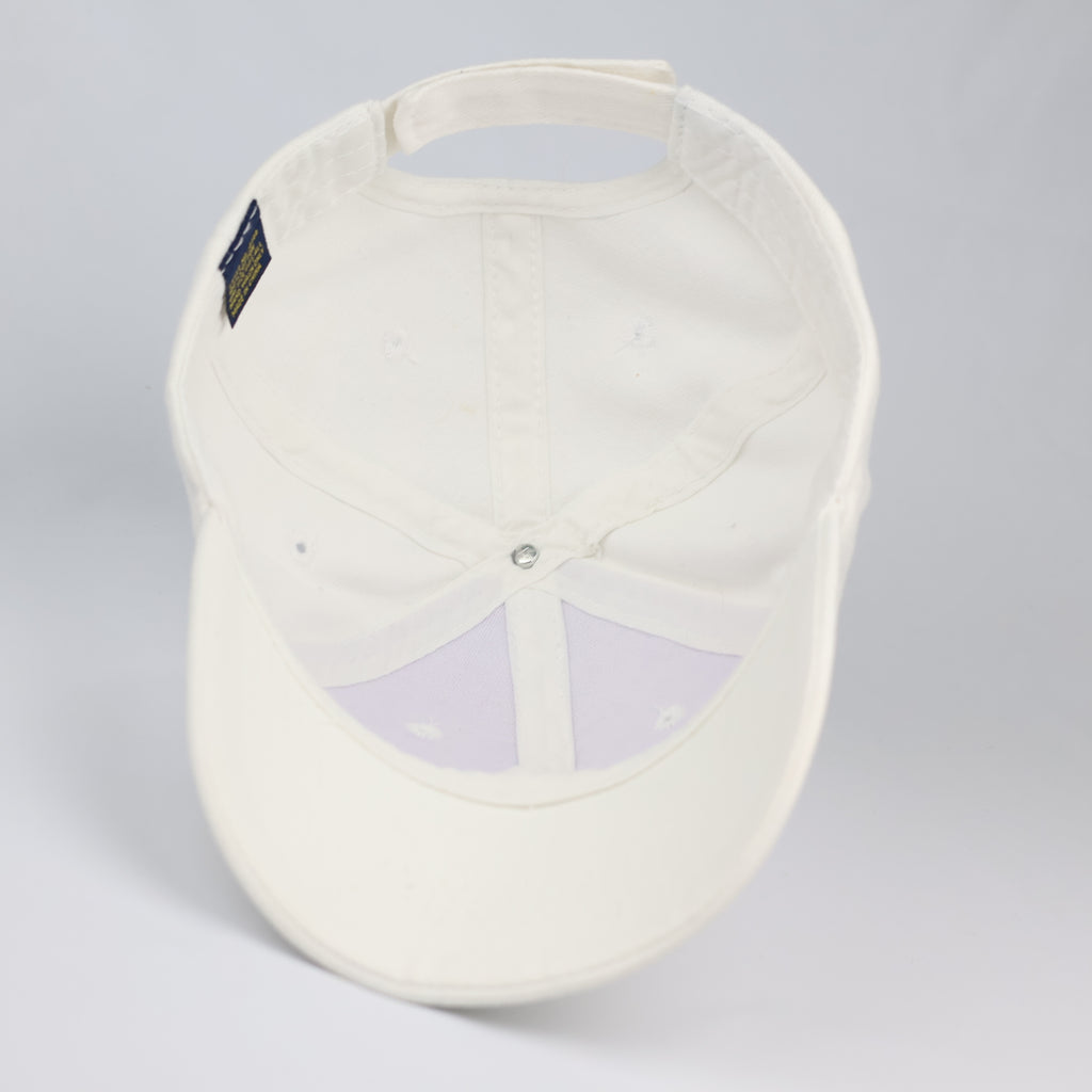 Minimalist Embroidered Golfer Scene Cream Baseball Cap