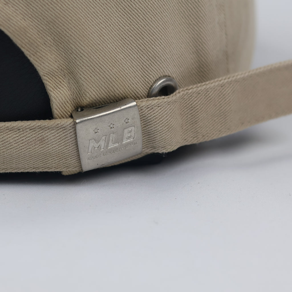 Authentic MLB New York Yankees Adjustable Thrifted Dad Hat – Khaki