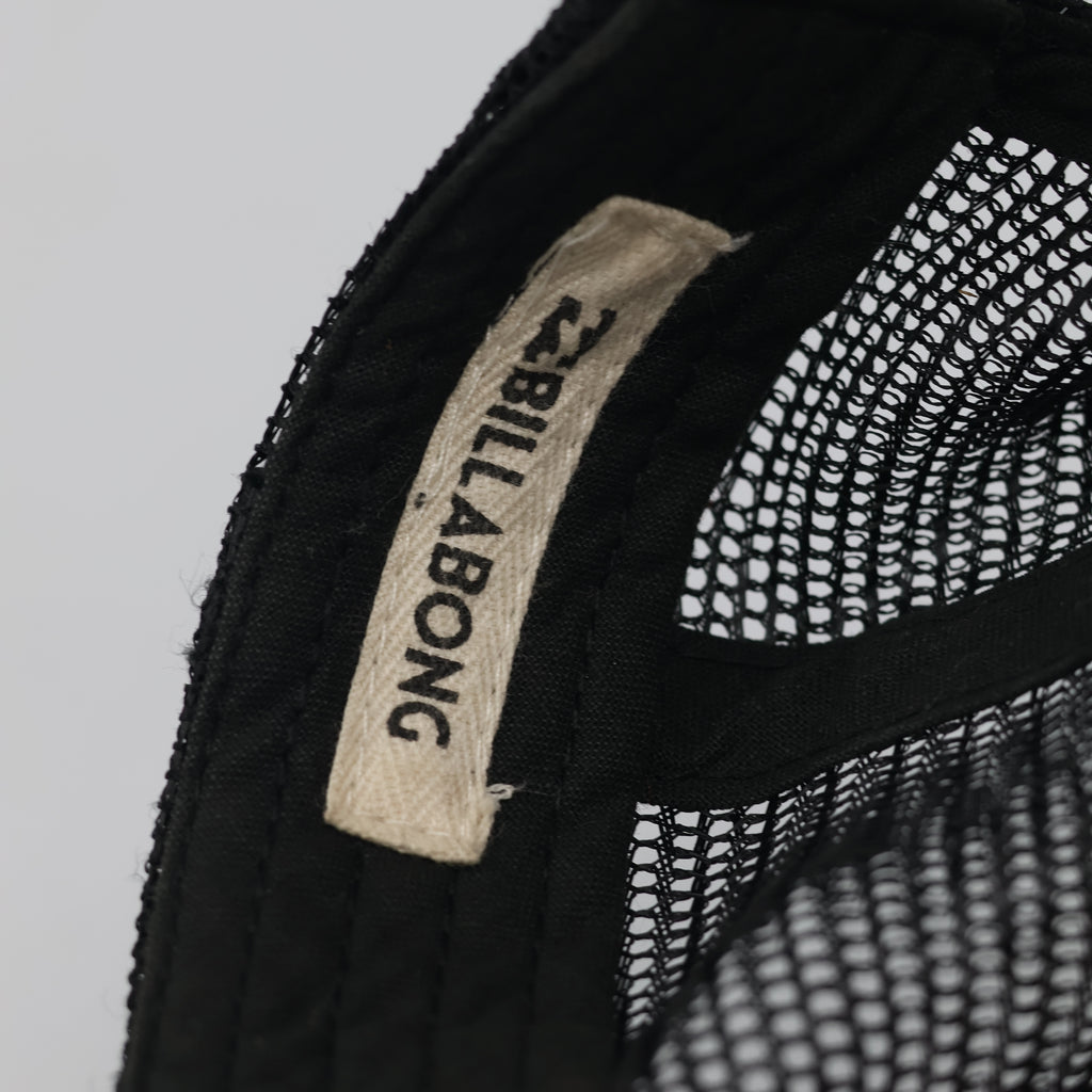 Billabong 1973 Graphic Mesh Back Trucker Hat in Black