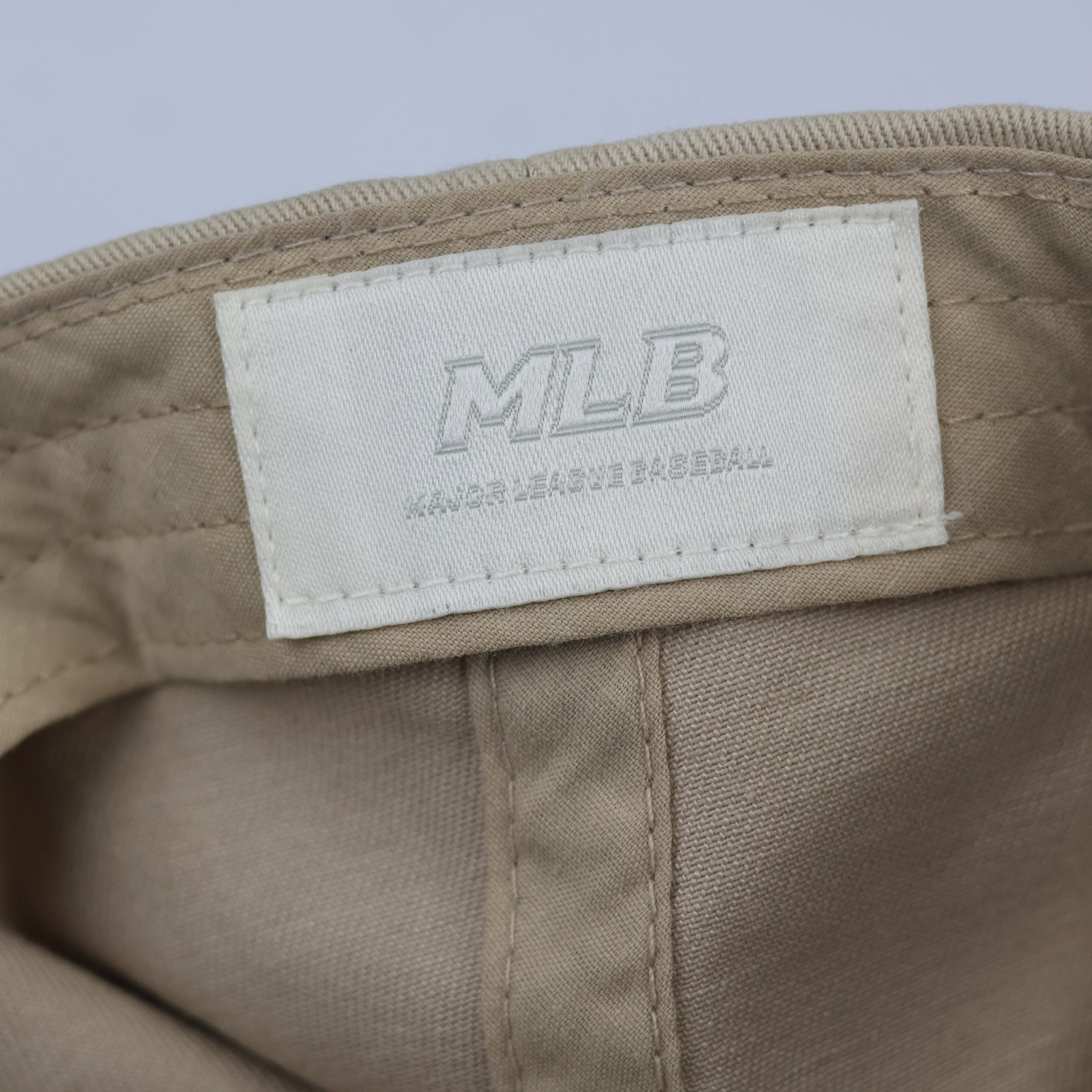 Authentic MLB New York Yankees Adjustable Thrifted Dad Hat – Khaki