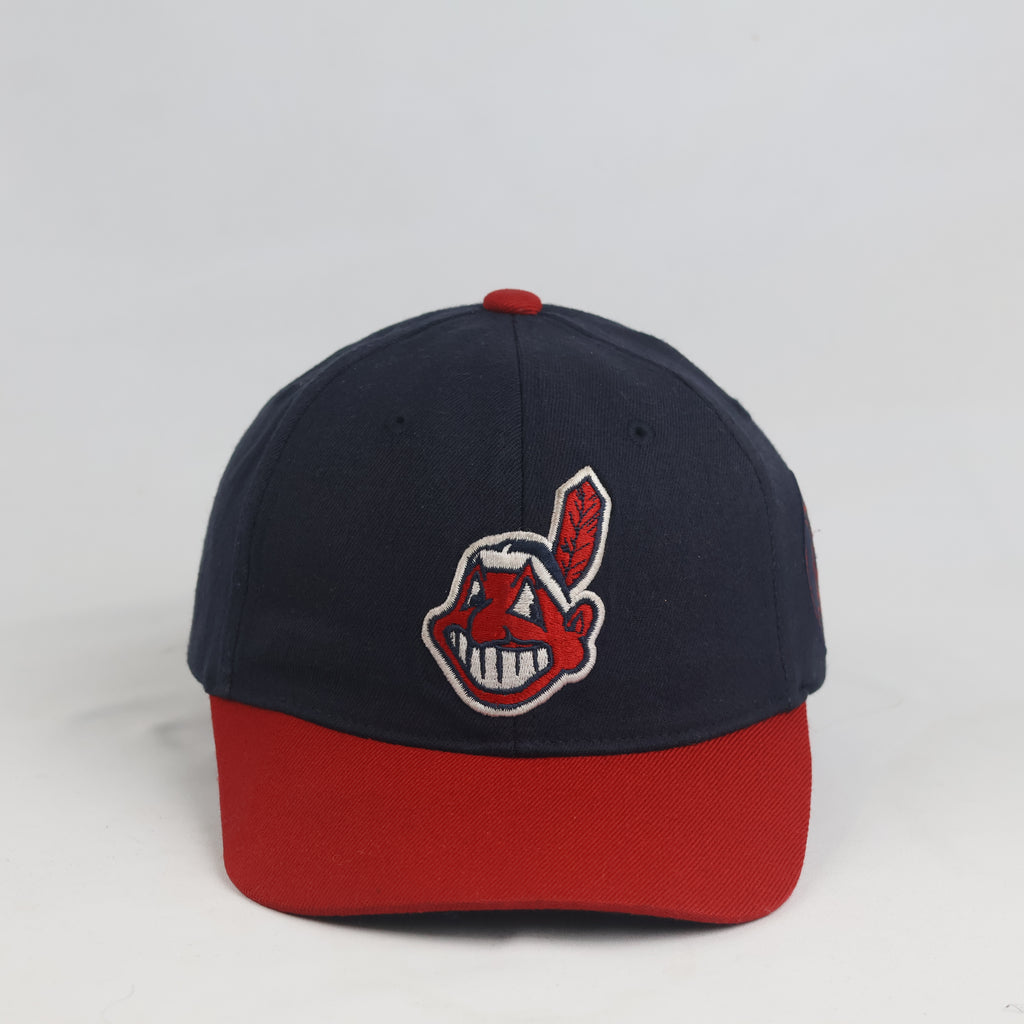 Thrifted MLB Chief Wahoo Side Patch Baseball Cap (55-57 cm) | 10237